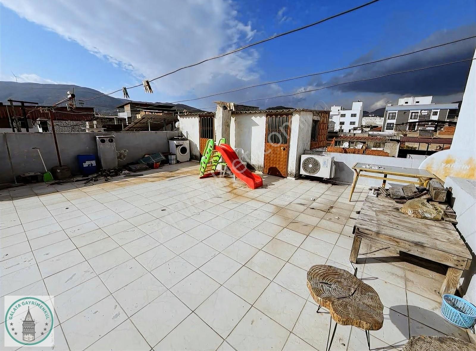 Galata'dan Cumhuriyet Mah. 2 Katlı Satılık Müstakil Ev - Görsel 9