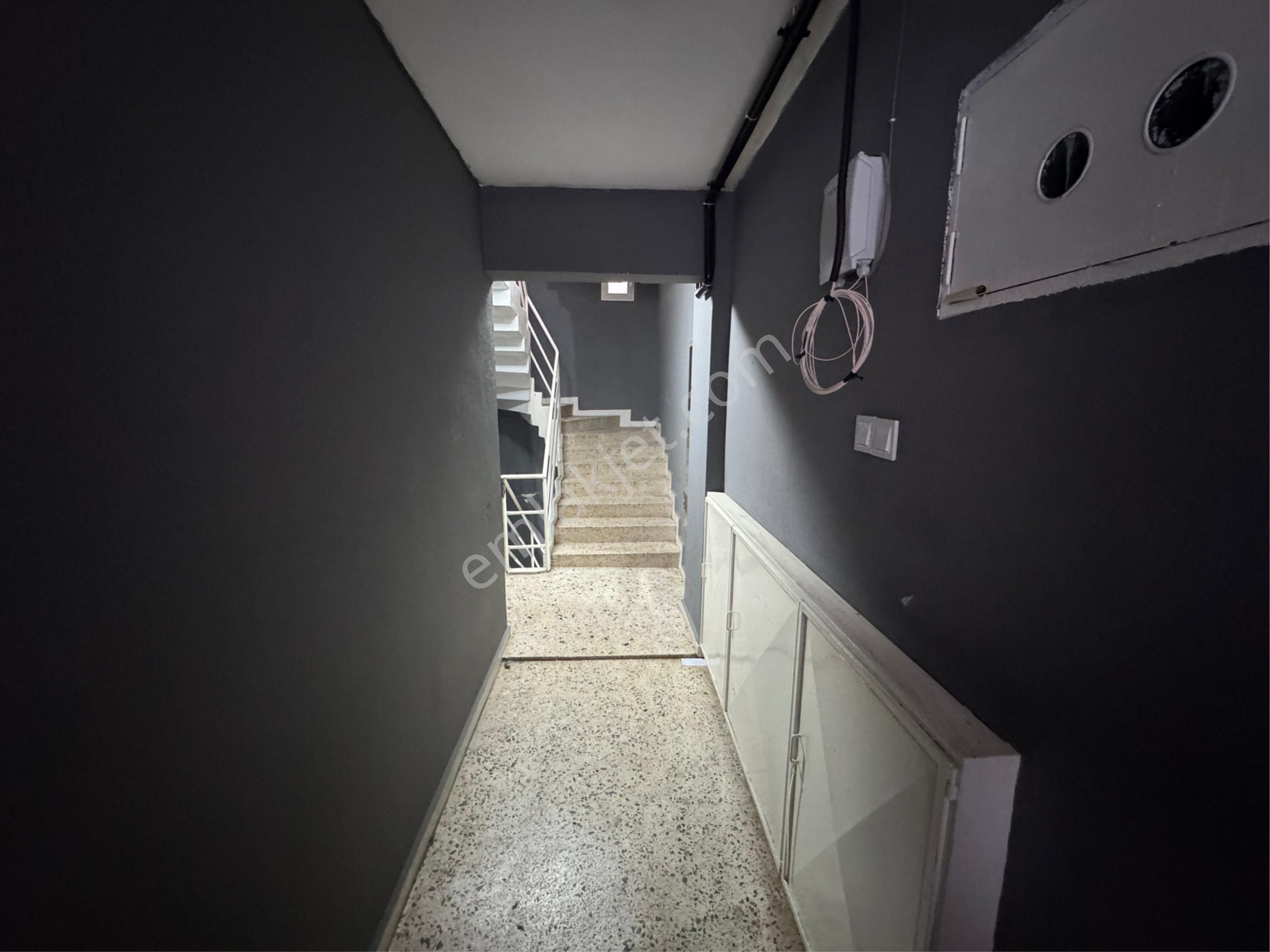 Karabaglar Bozyaka Hastanesi Dibi Satılık Bina - Görsel 21