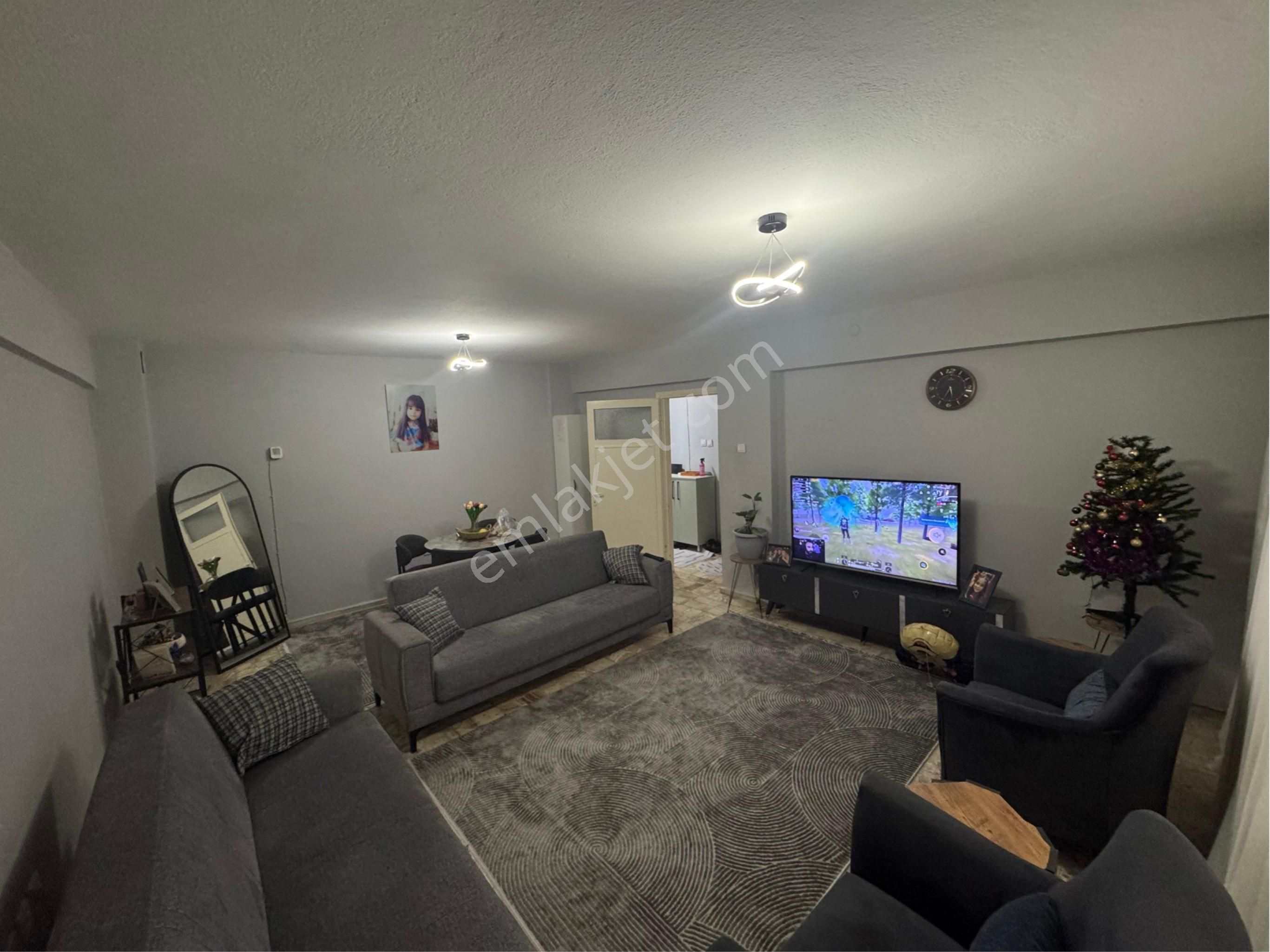 Karabaglar Bozyaka Hastanesi Dibi Satılık Bina - Görsel 2