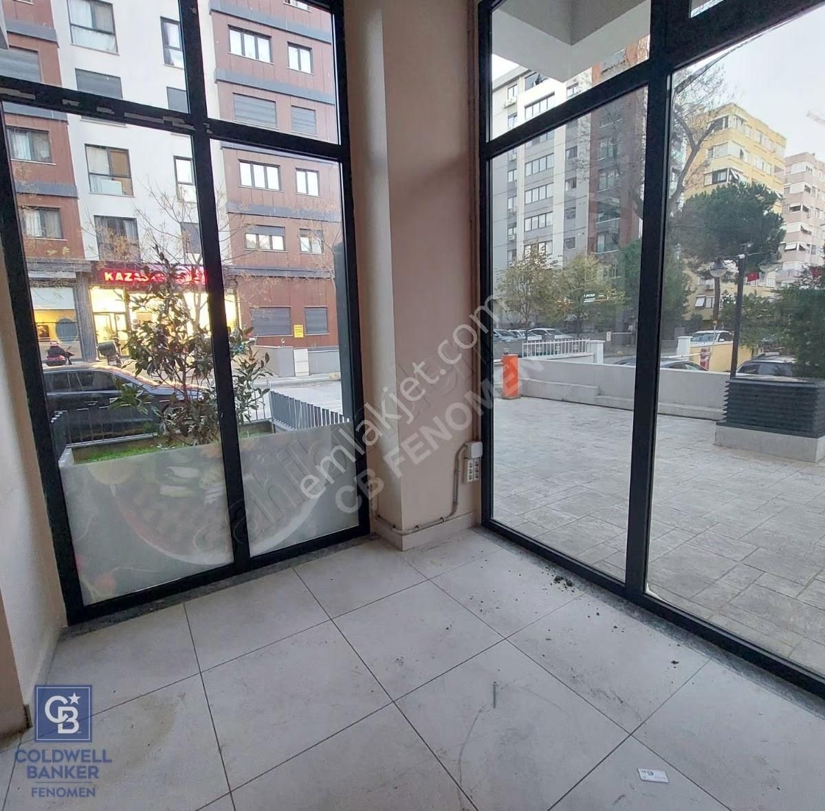 Kadıköy Kazasker'de Satılık Dükkan - Görsel 8