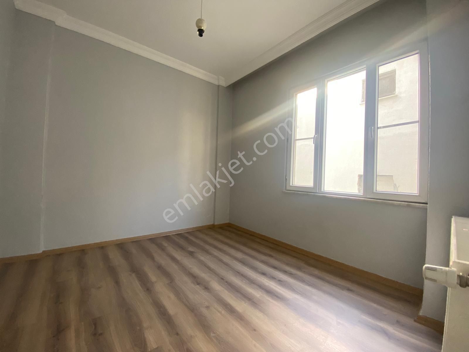 Cumhuriyet Mahallesi'nde Kiralık 3+1 Daire - Görsel 12