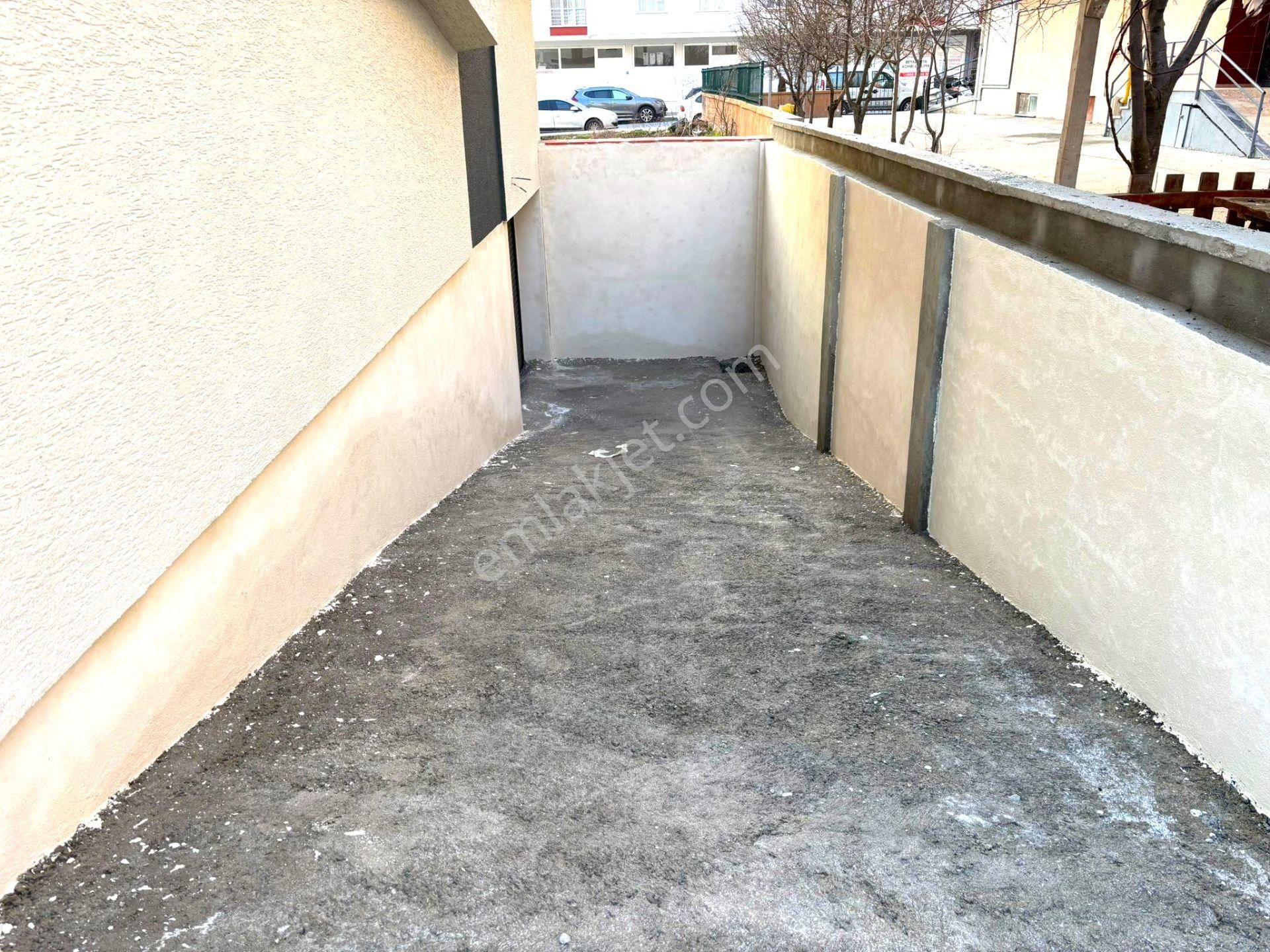 **eryıldız İnşaat'tan**hastane Bölgesinde İskanlı 65m2 Lüks 1+1* - Görsel 32