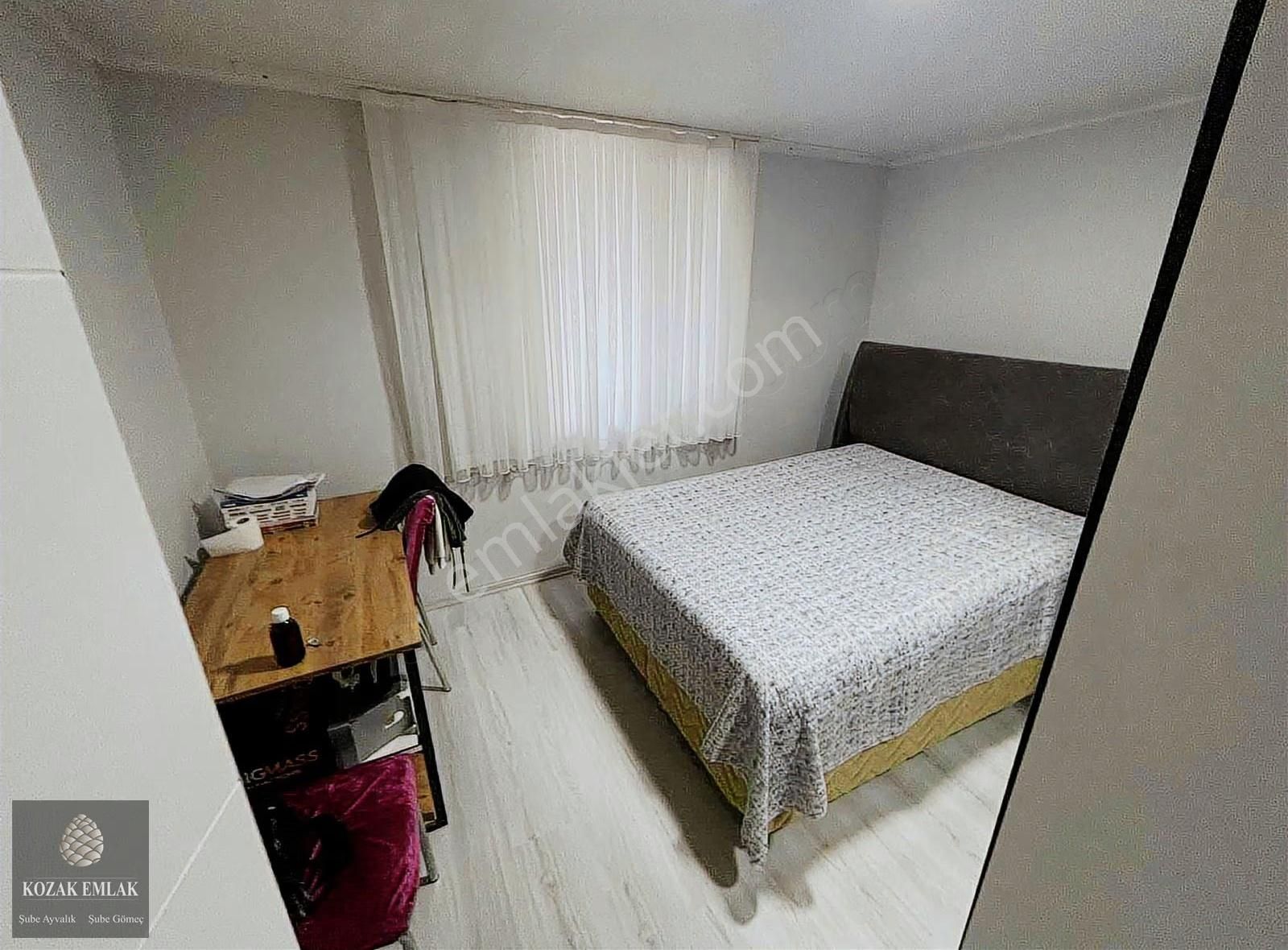 Ayvalıkta Satılık 3 Daire Bulunan Komple Bina - Görsel 10