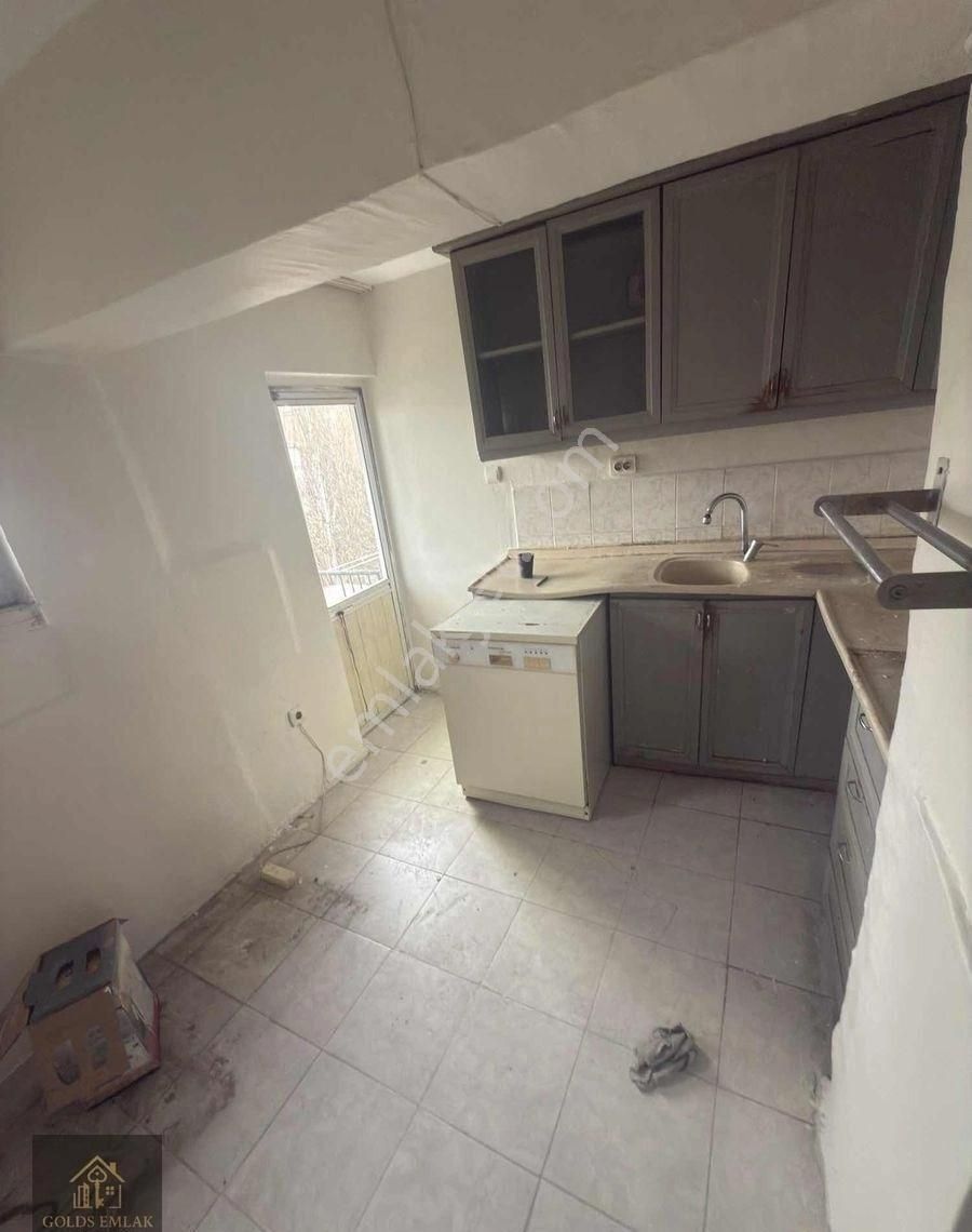 Tozkoparan 1102 B Doğalgaz Sobalı Kiralık Daire - Görsel 5