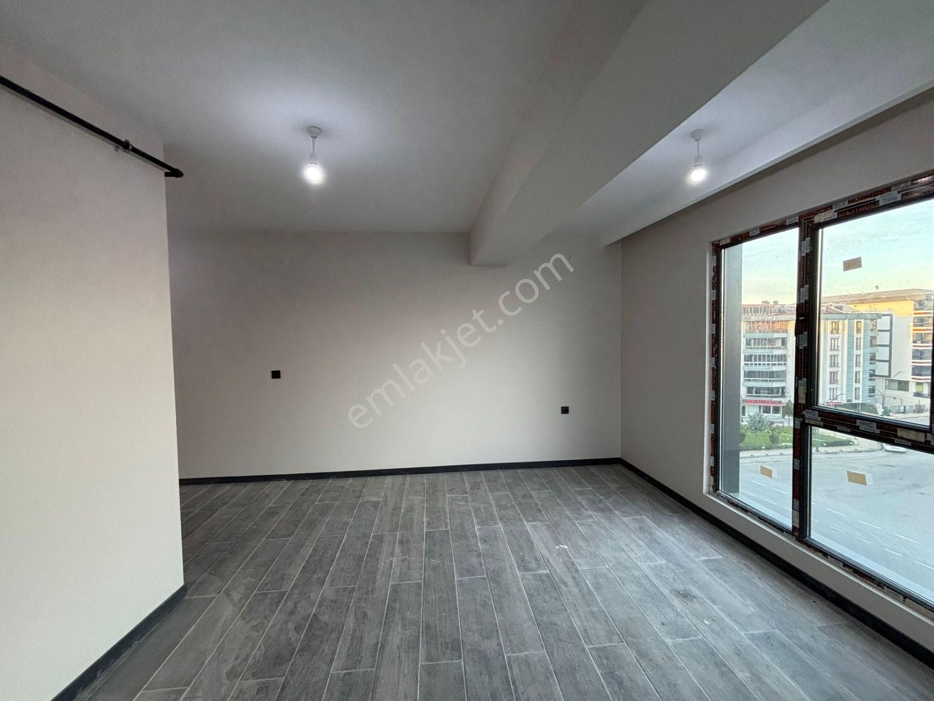 **eryıldız İnşaat'tan**tepe Yolunda İskanlı 75m2 Ultra Lüks 2+1* - Görsel 16