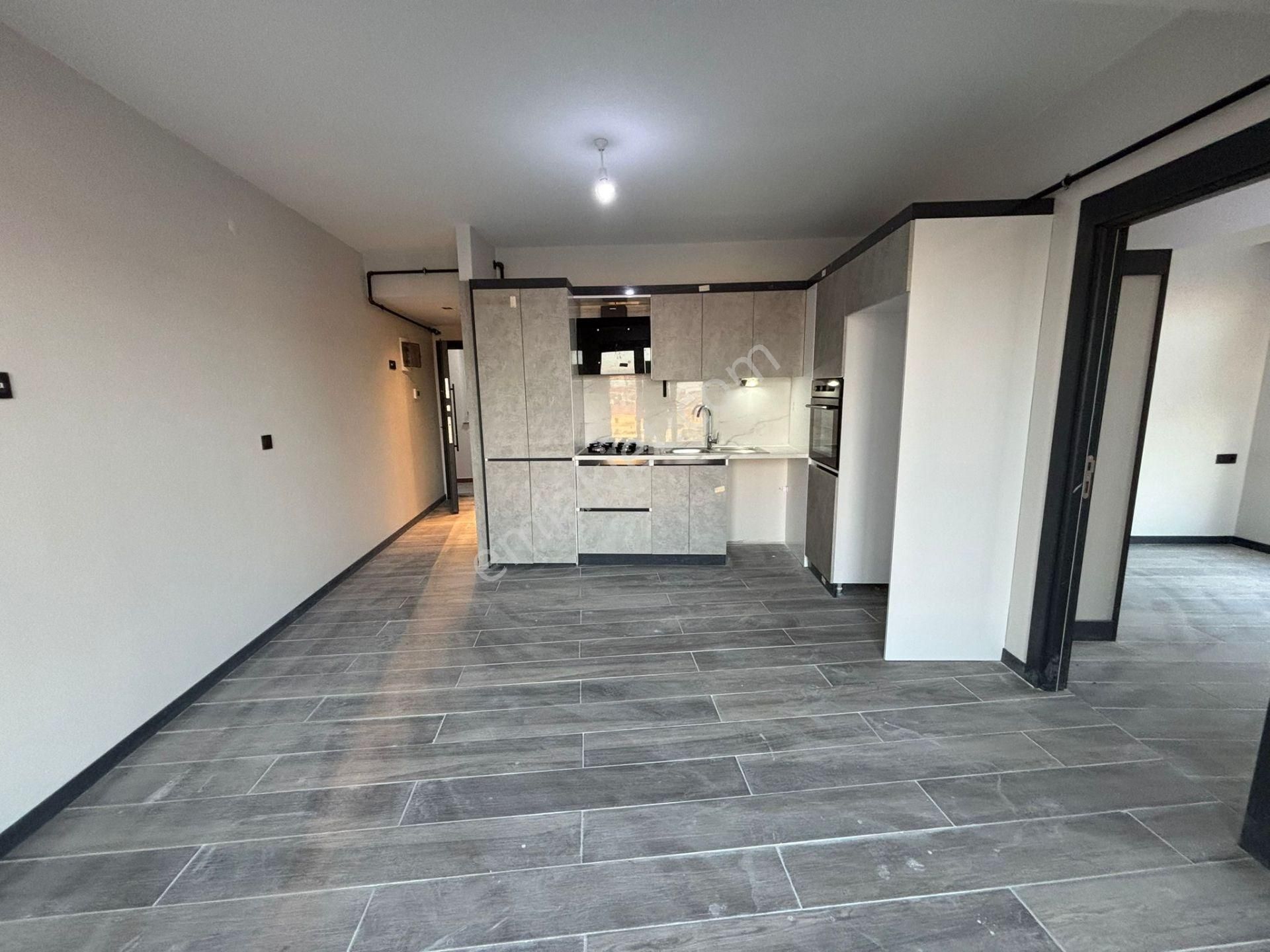 **eryıldız İnşaat'tan**tepe Yolunda İskanlı 55m2 Ultra Lüks 1+1* - Görsel 4