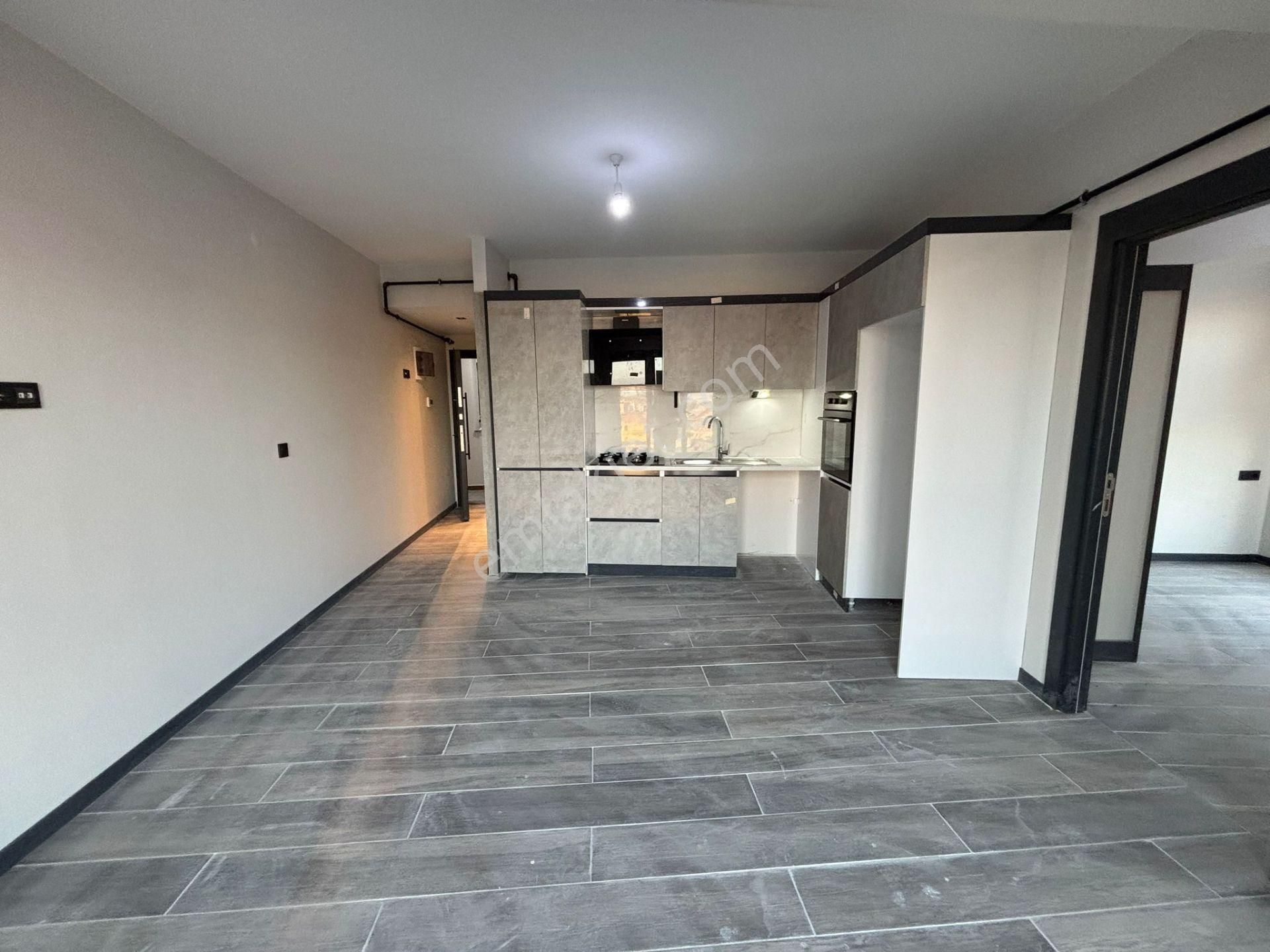 **eryıldız İnşaat'tan**tepe Yolunda İskanlı 55m2 Ultra Lüks 1+1* - Görsel 3