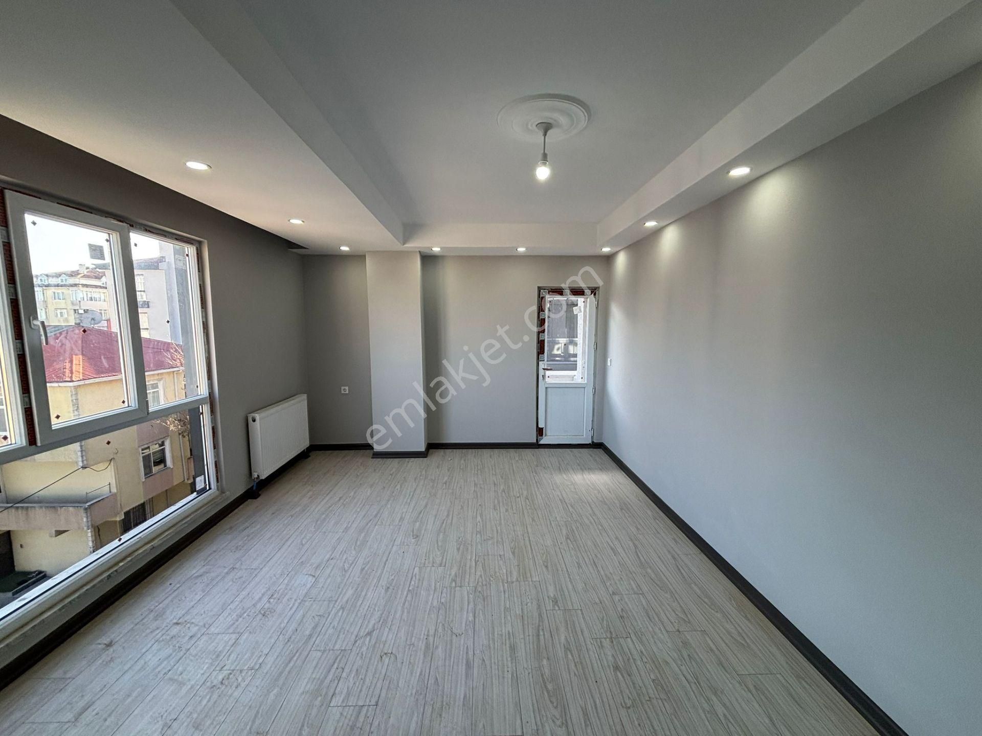 **eryıldız İnşaat'tan**tepe Bölgesinde İskanlı Ankastre Setli K.otoparklı 115m2 2+1** - Görsel 11