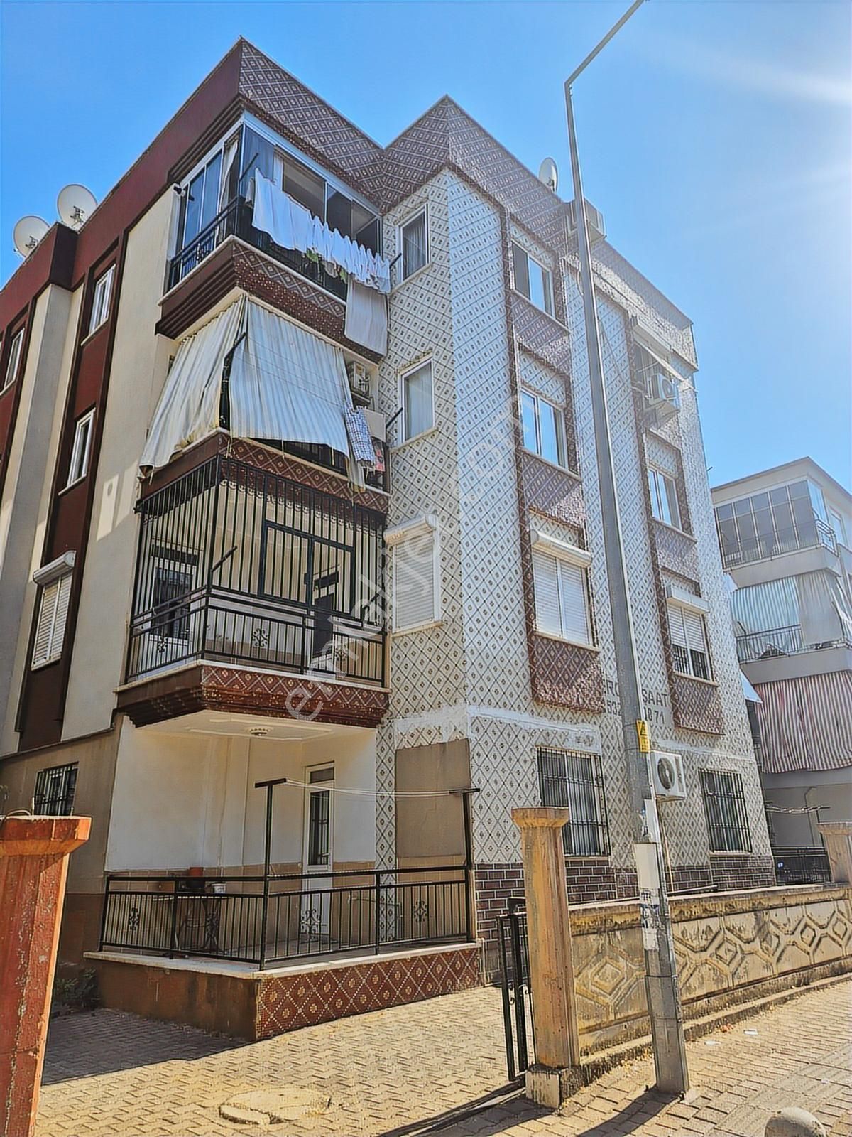 Sakarya Bulvarı Tramvay Yakını Arakat Çift Balkongeniş 3+1 Daire - Görsel 11