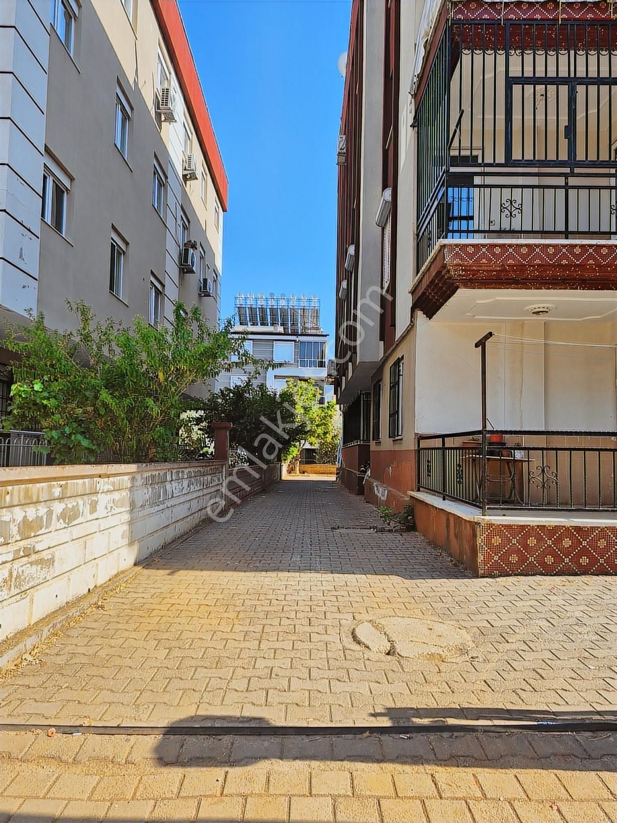 Sakarya Bulvarı Tramvay Yakını Arakat Çift Balkongeniş 3+1 Daire - Görsel 18