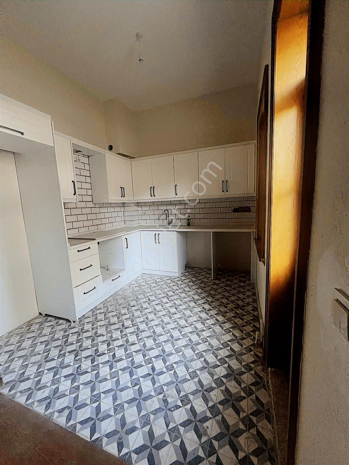 Bucanın Kalbinde ,restore Edilmiş Bahçeli Rum Evi - Görsel 12