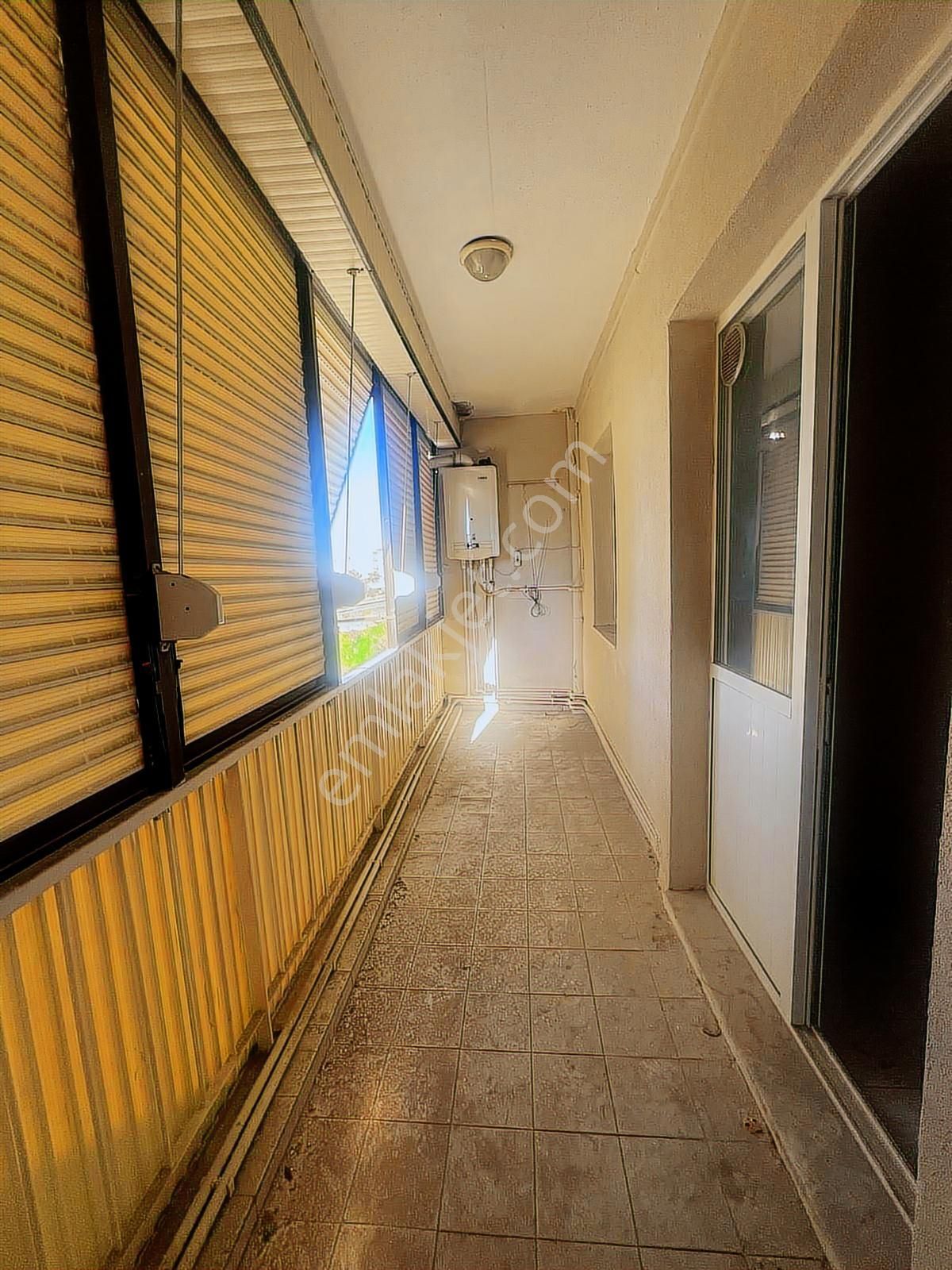 Karanfil Mahallesinde Doğalgazlı Panjurlu 3+1 Kiralık Daire - Görsel 14
