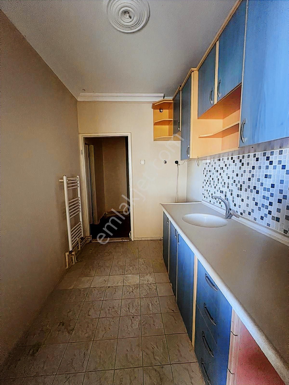 Karanfil Mahallesinde Doğalgazlı Panjurlu 3+1 Kiralık Daire - Görsel 7