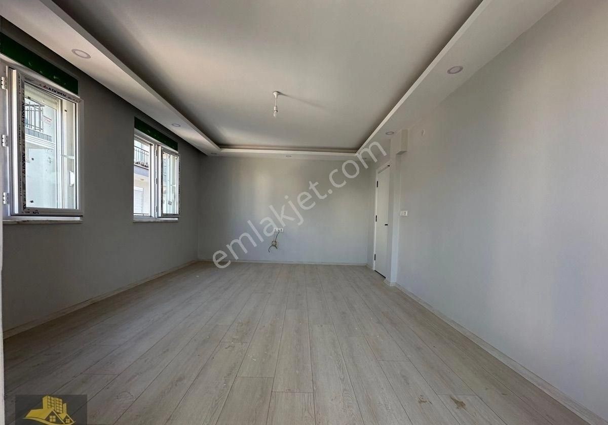 Manavgat Ta Satılık Lüks 3+1 Köşe Başı Daire - Görsel 4