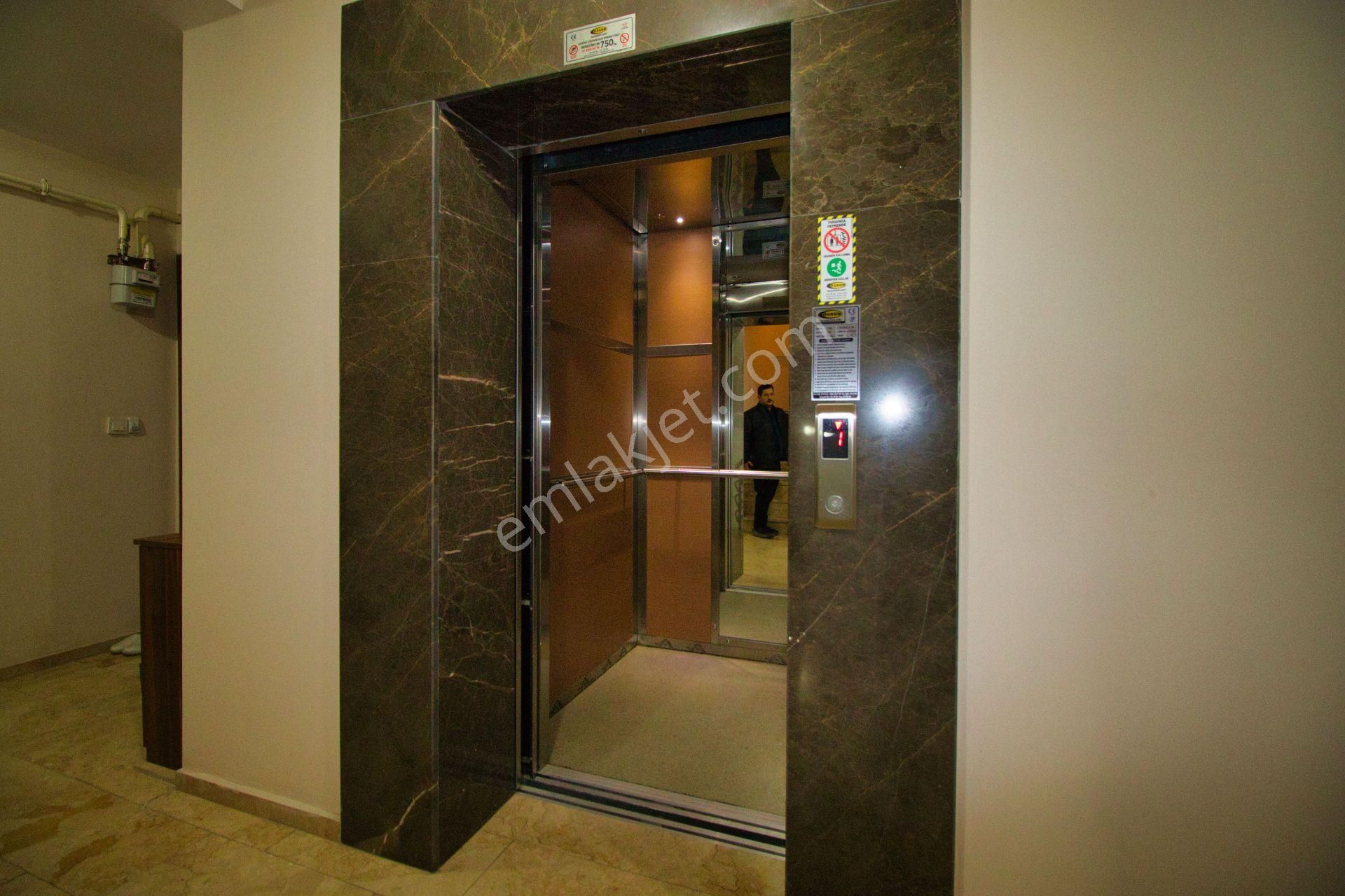 🛑🛑aktif'ten Akçay'da Nezih Semtte 2 Banyolu Arakat 3+1 Daire - Görsel 32