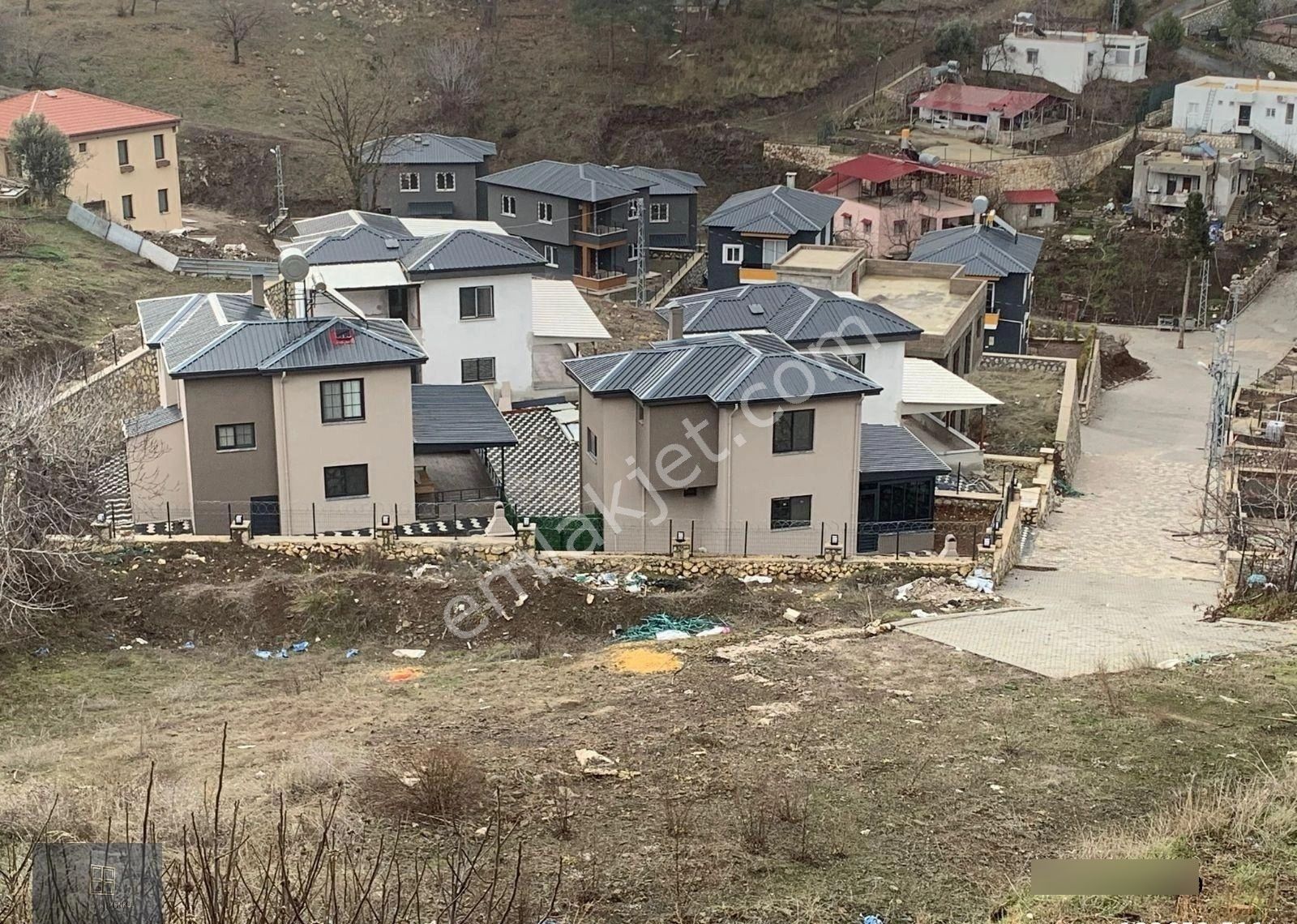 Doğanın Kalbinde, Ruhsatlı Hayalinizdeki Yayla Evi Yeri!