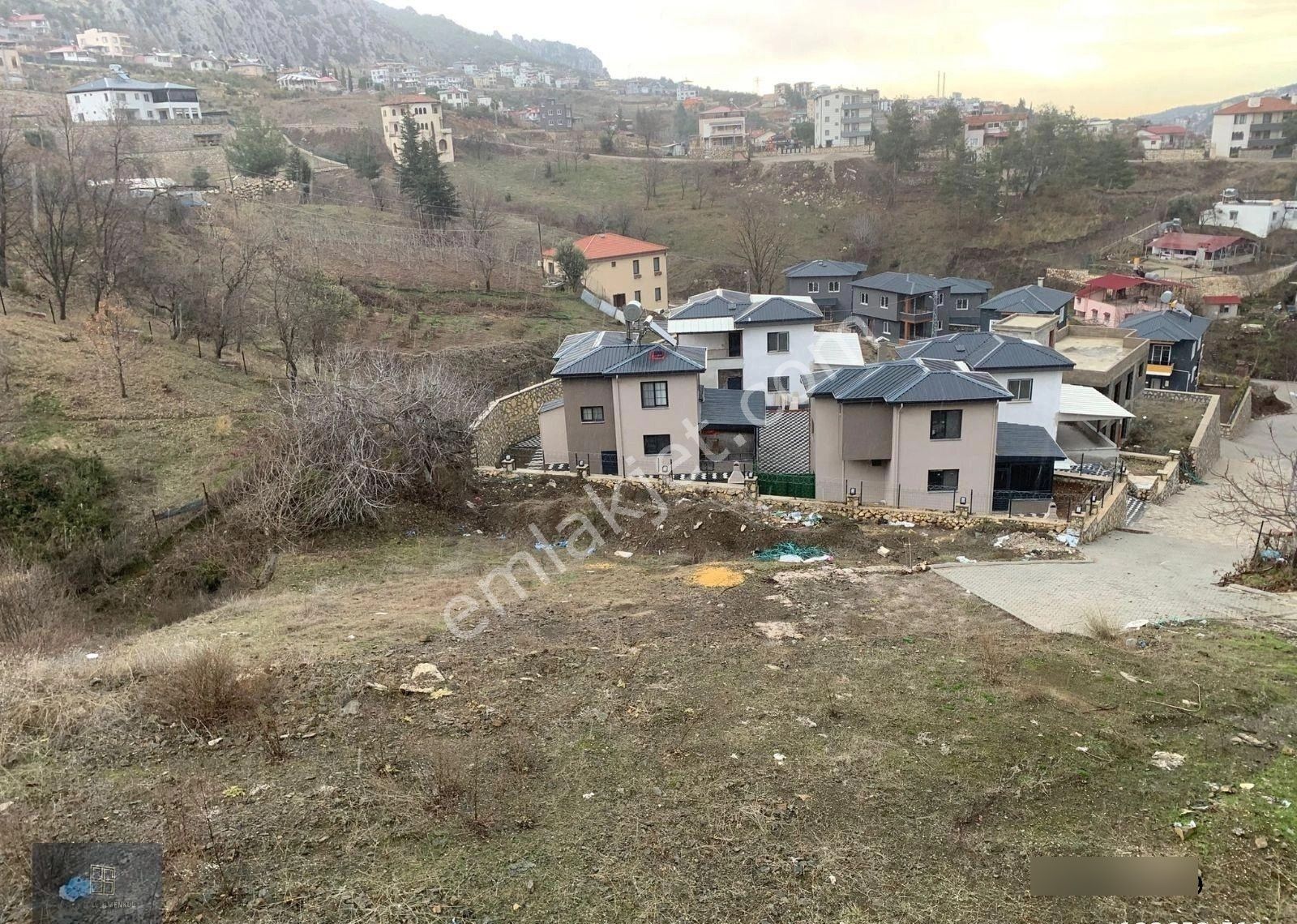 Doğanın Kalbinde, Ruhsatlı Hayalinizdeki Yayla Evi Yeri! - Görsel 12