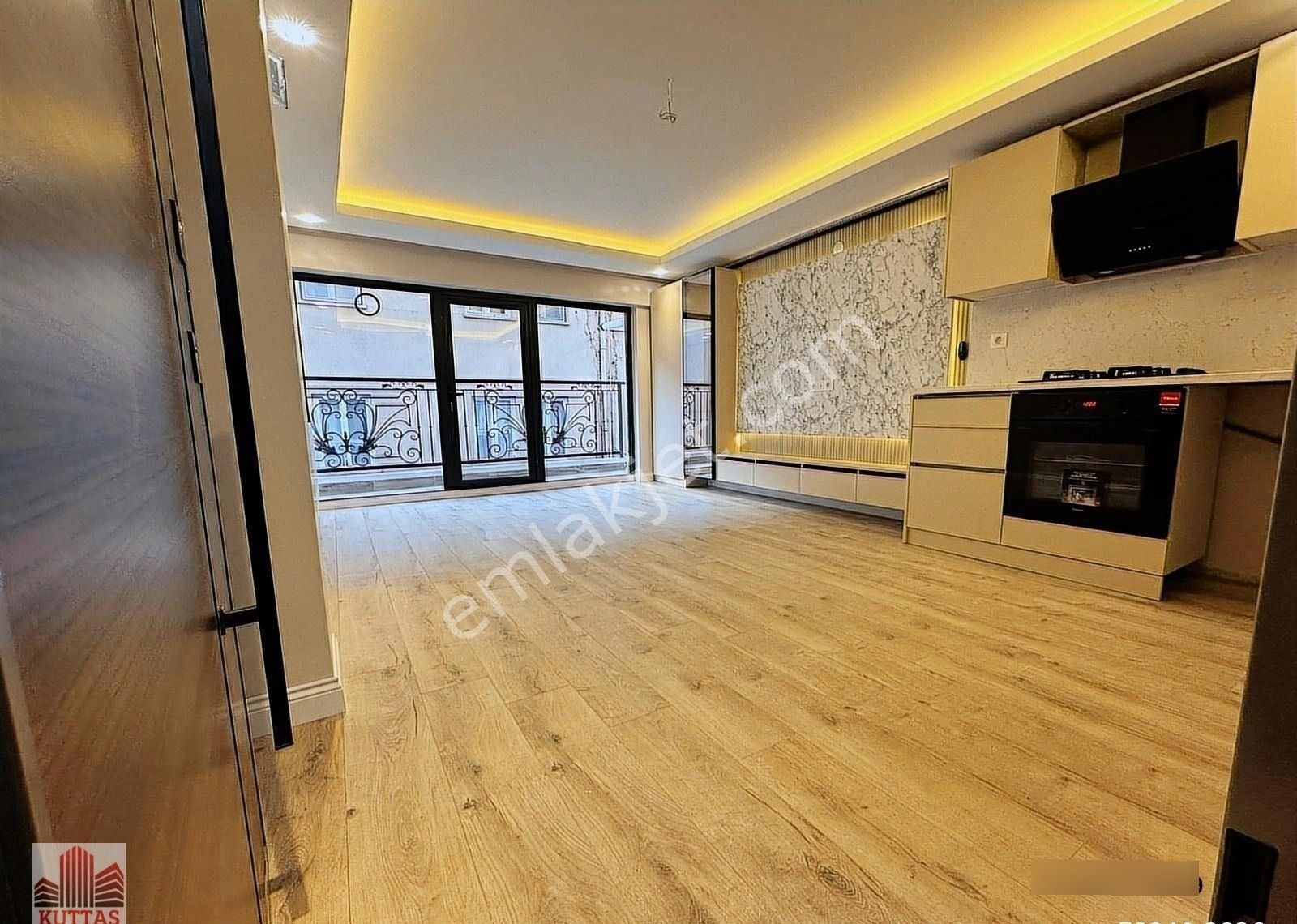 Kuttaş'tan Bahçeli'de Başkent Hastanesi Yakını Katta 1+1 Satılık