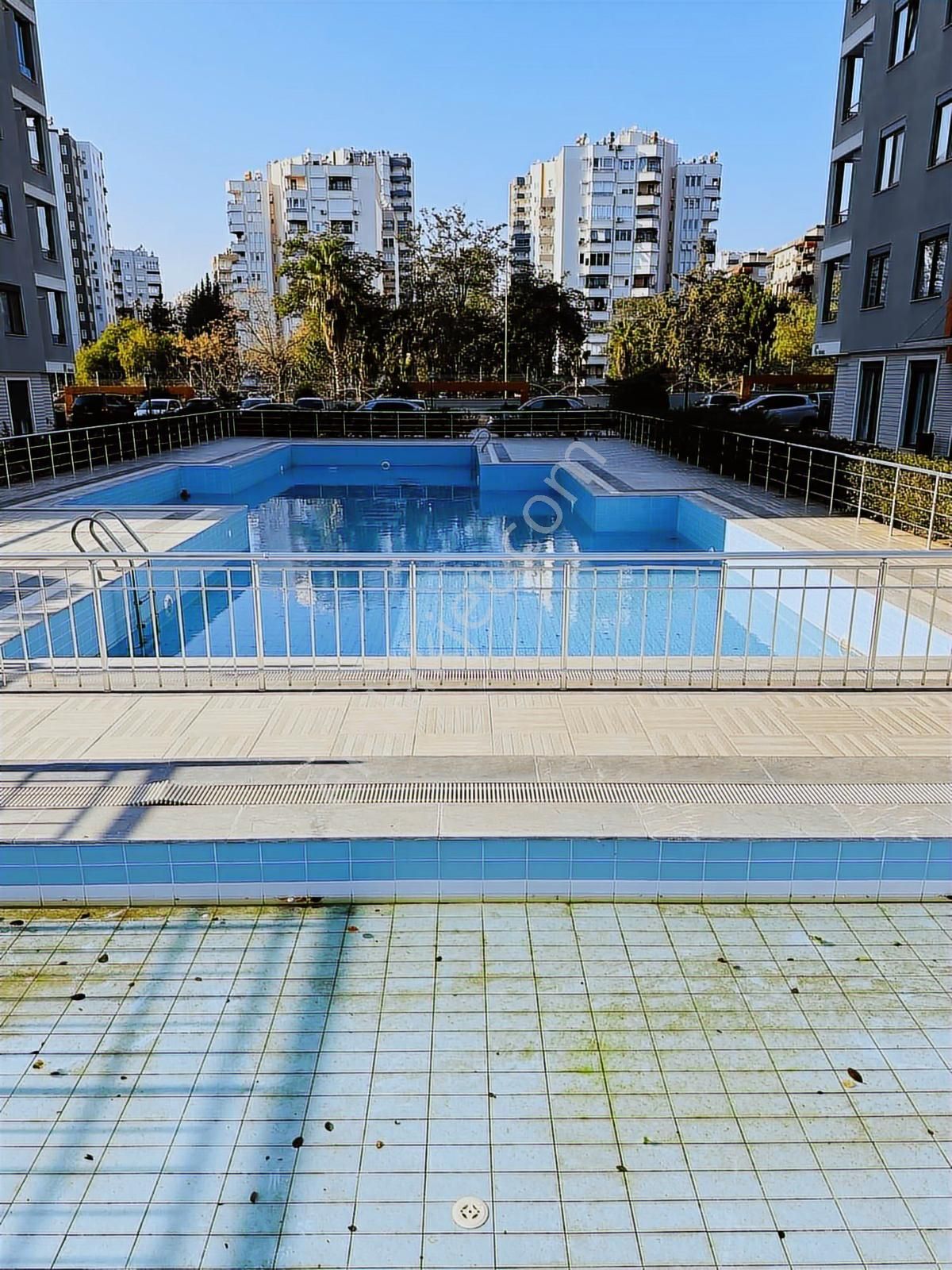 Havuzlu Emniyetin Arkasında Lüks Eşyalı Site İçi Kiralık Daire - Görsel 5