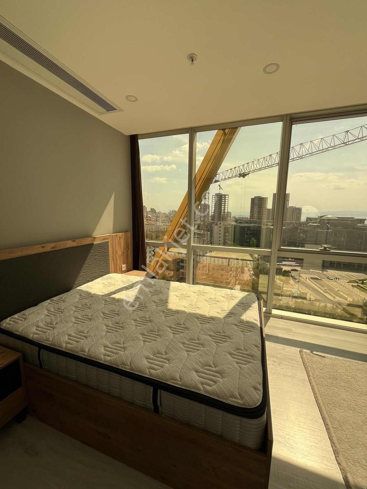 Vazo Kule Deniz Manzaralı 5 Yıldızlı Otel Konforunda - Görsel 7