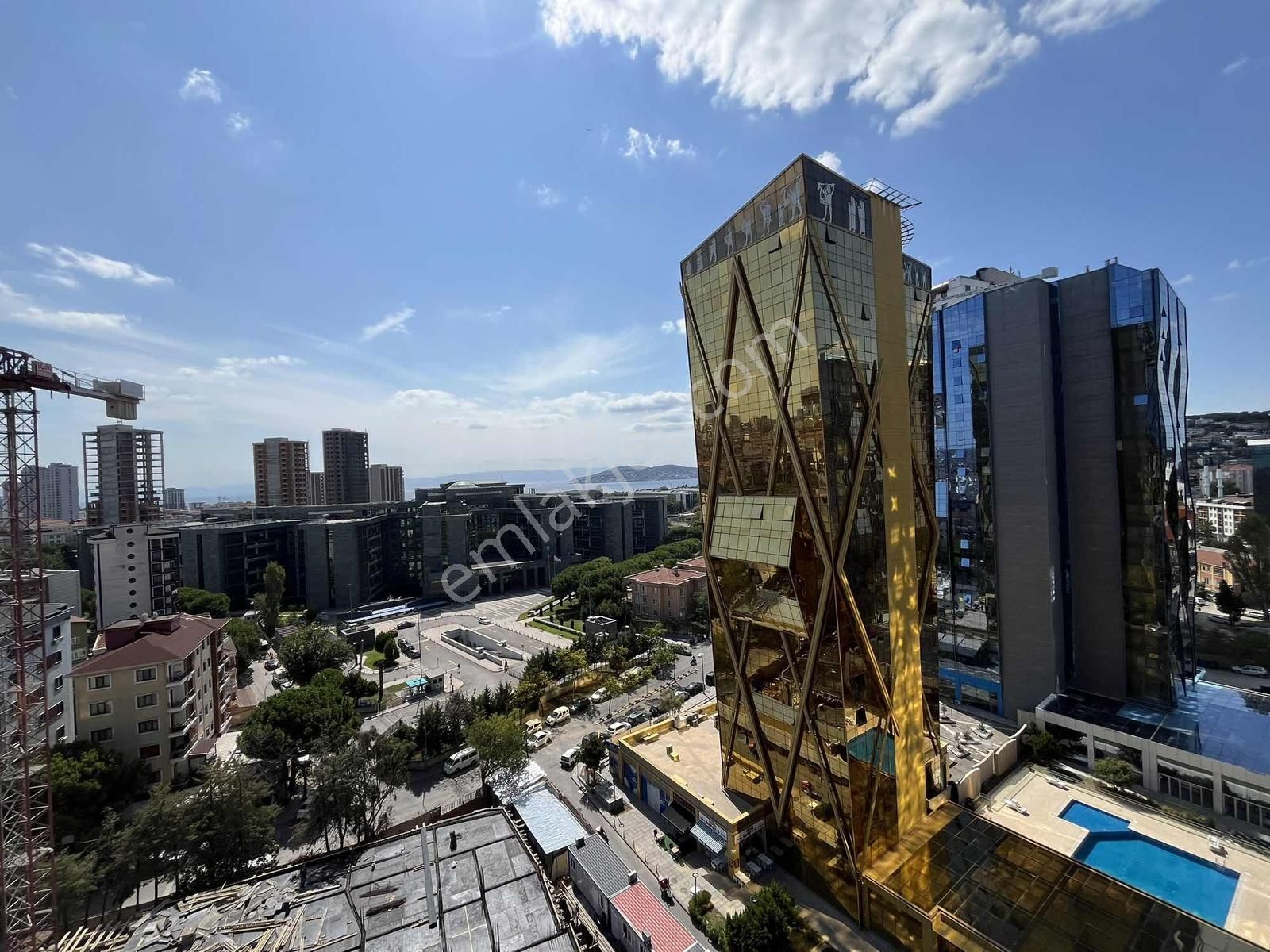 Vazo Kule Deniz Manzaralı 5 Yıldızlı Otel Konforunda - Görsel 19