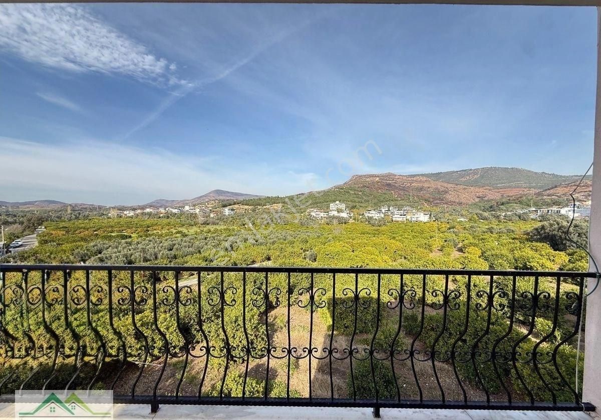 Seferihisar Ürkmez Merkez’de Satılık 2 + 1 80m2 Masrafsız Daire - Görsel 24