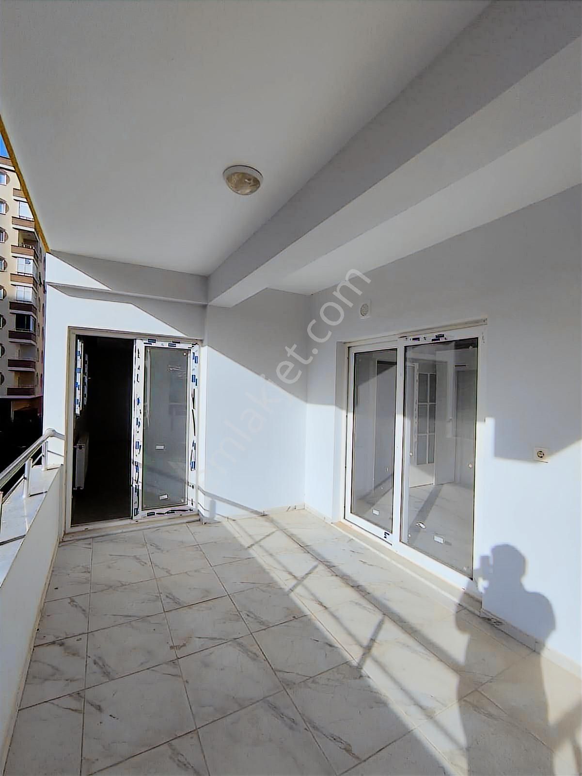 Kozan Gayrimenkul'den Adliye Karşısı Lüks 3+1 Daire - Görsel 5