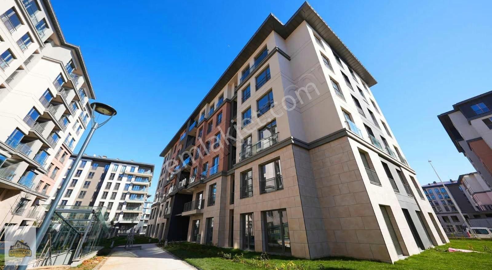 Emlak Konut Çınarköy Evleri 1+1 Peyzaj Manzaralı Kiralık Daire - Görsel 33