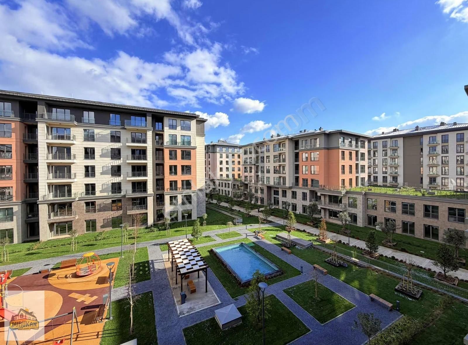 Emlak Konut Çınarköy Evleri 1+1 Peyzaj Manzaralı Kiralık Daire