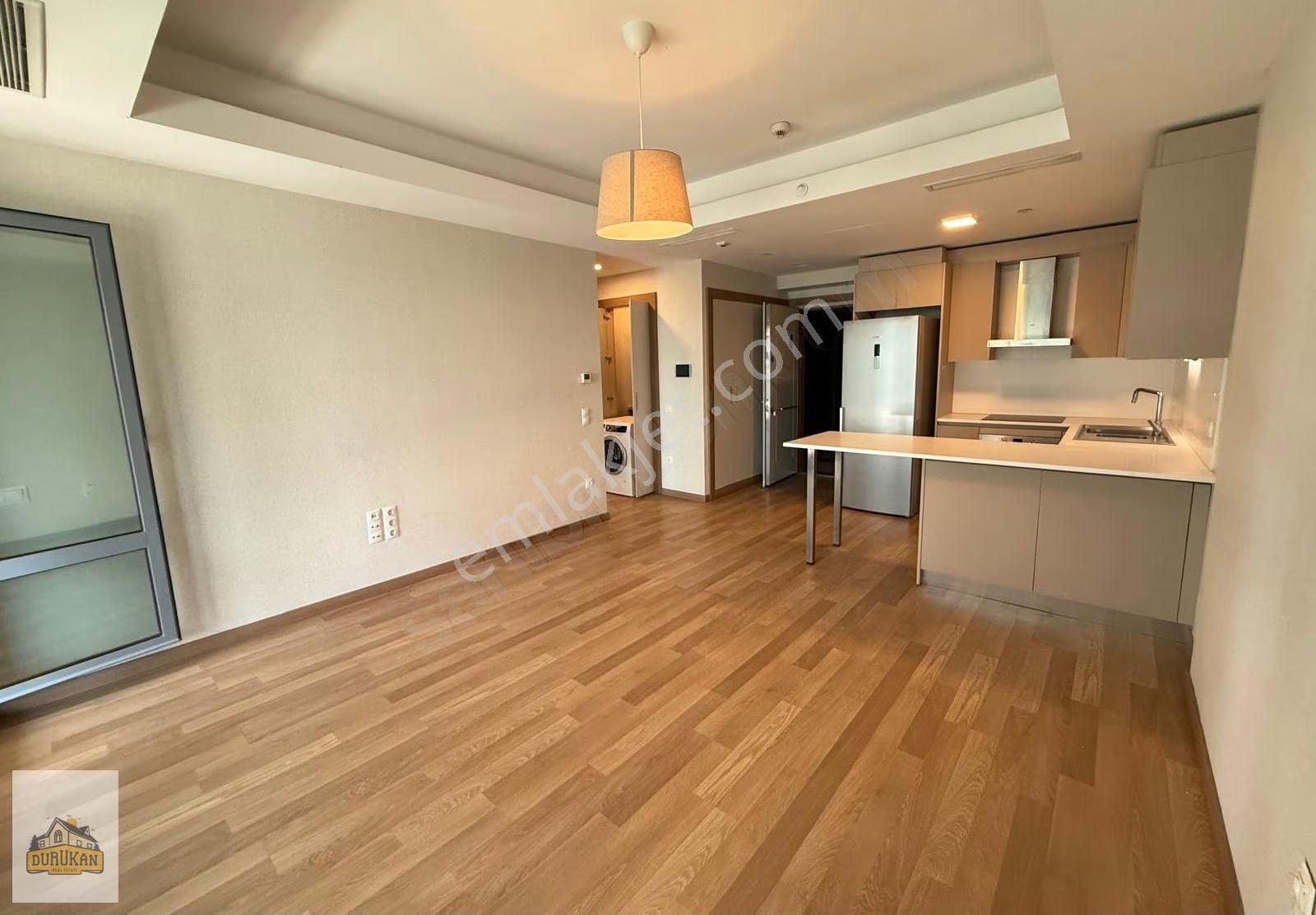 Ağaoğlu Maslak 1453 Satılık 1+1 Geniş Tip Fırsat Daire-boş-