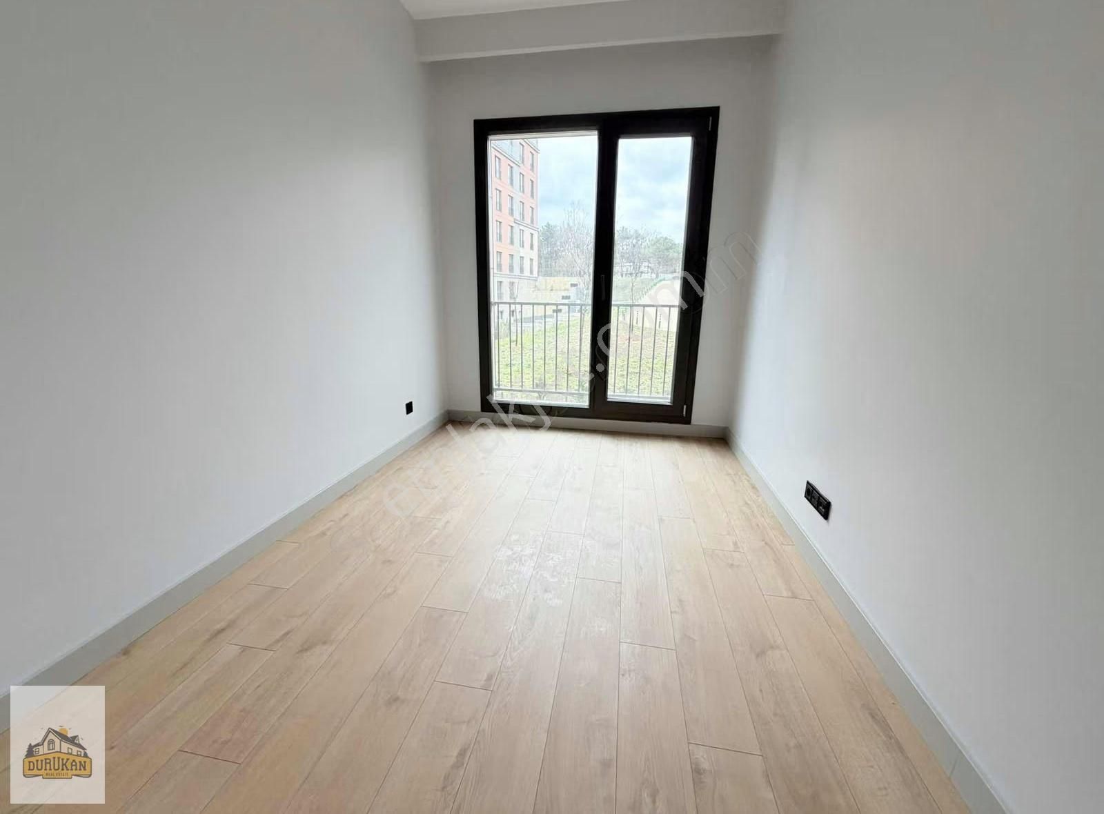 Emlak Konut Çınarköy Evleri'nde 4+1 Kiralık Daire - Görsel 4