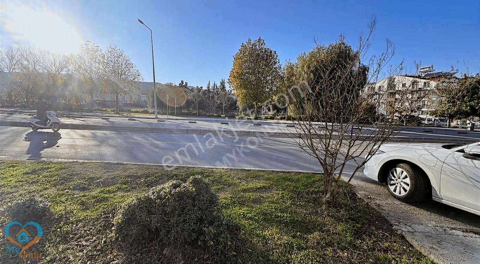 Ölüdeniz Yolunda Ana Caddeye Cephe Devren Kiralık Galeri Ofis - Görsel 7