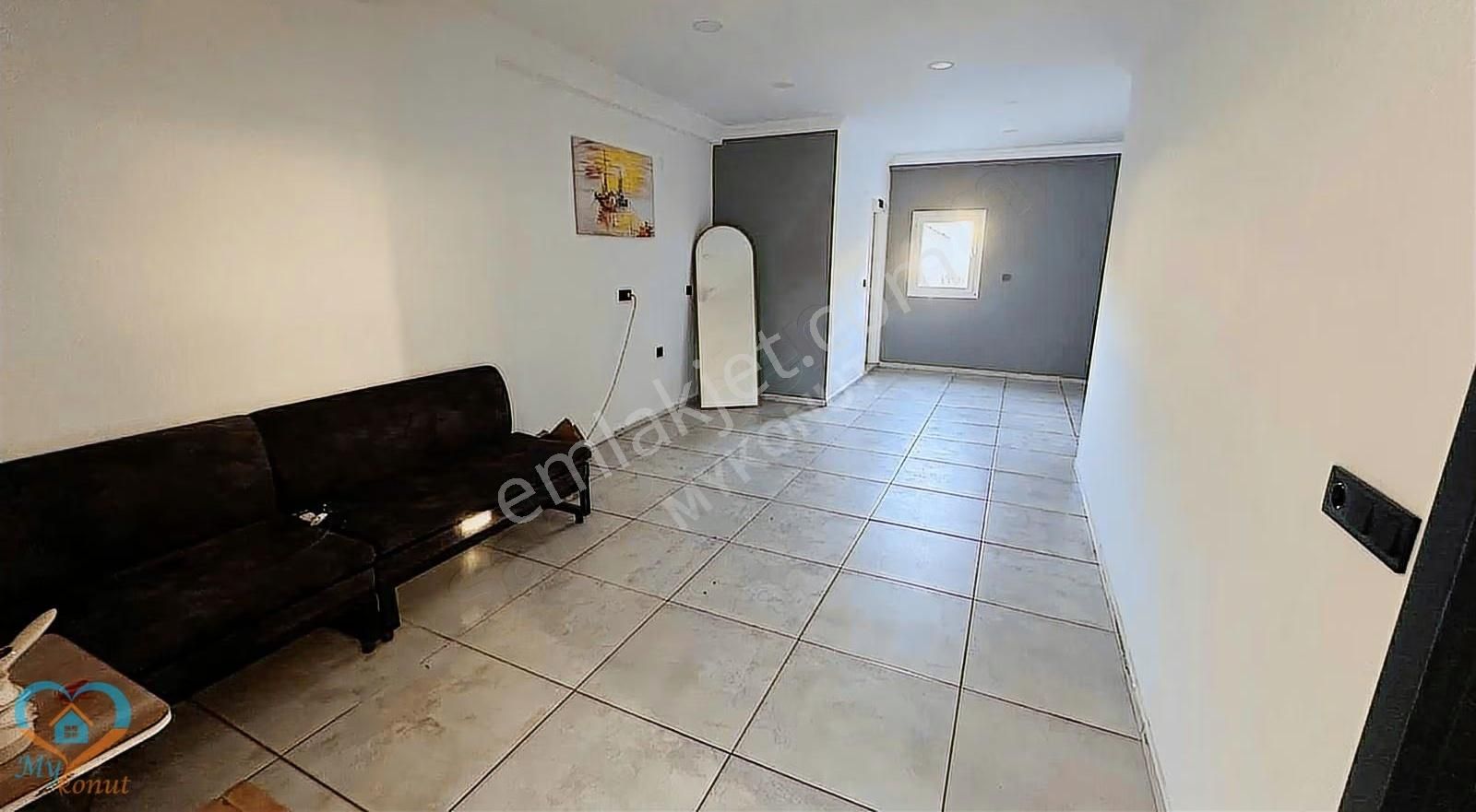 Ölüdeniz Yolunda Ana Caddeye Cephe Devren Kiralık Galeri Ofis - Görsel 4