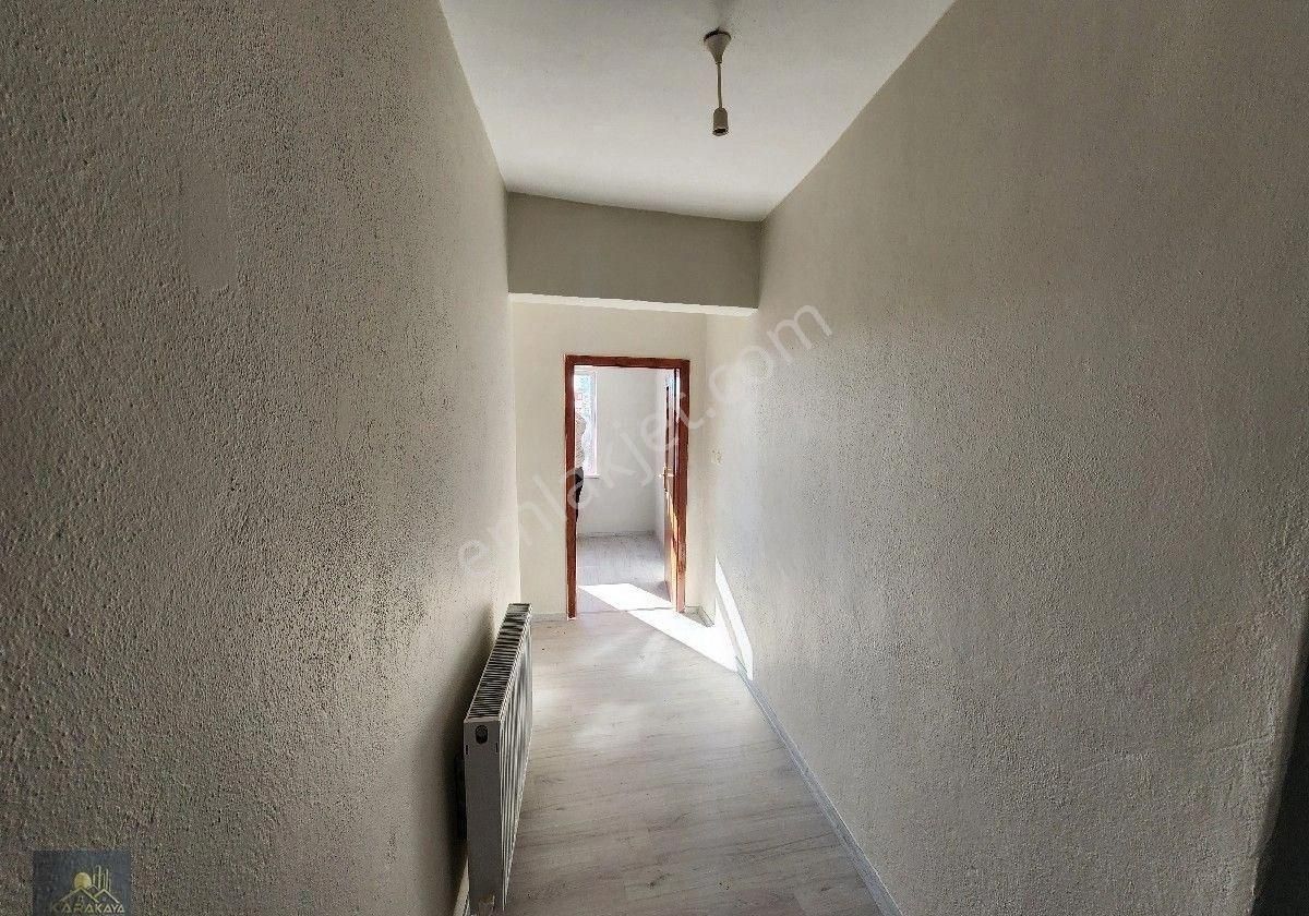 Karakaya Emlak'tan Gazi'de Ara Kat Kiralık - Görsel 9
