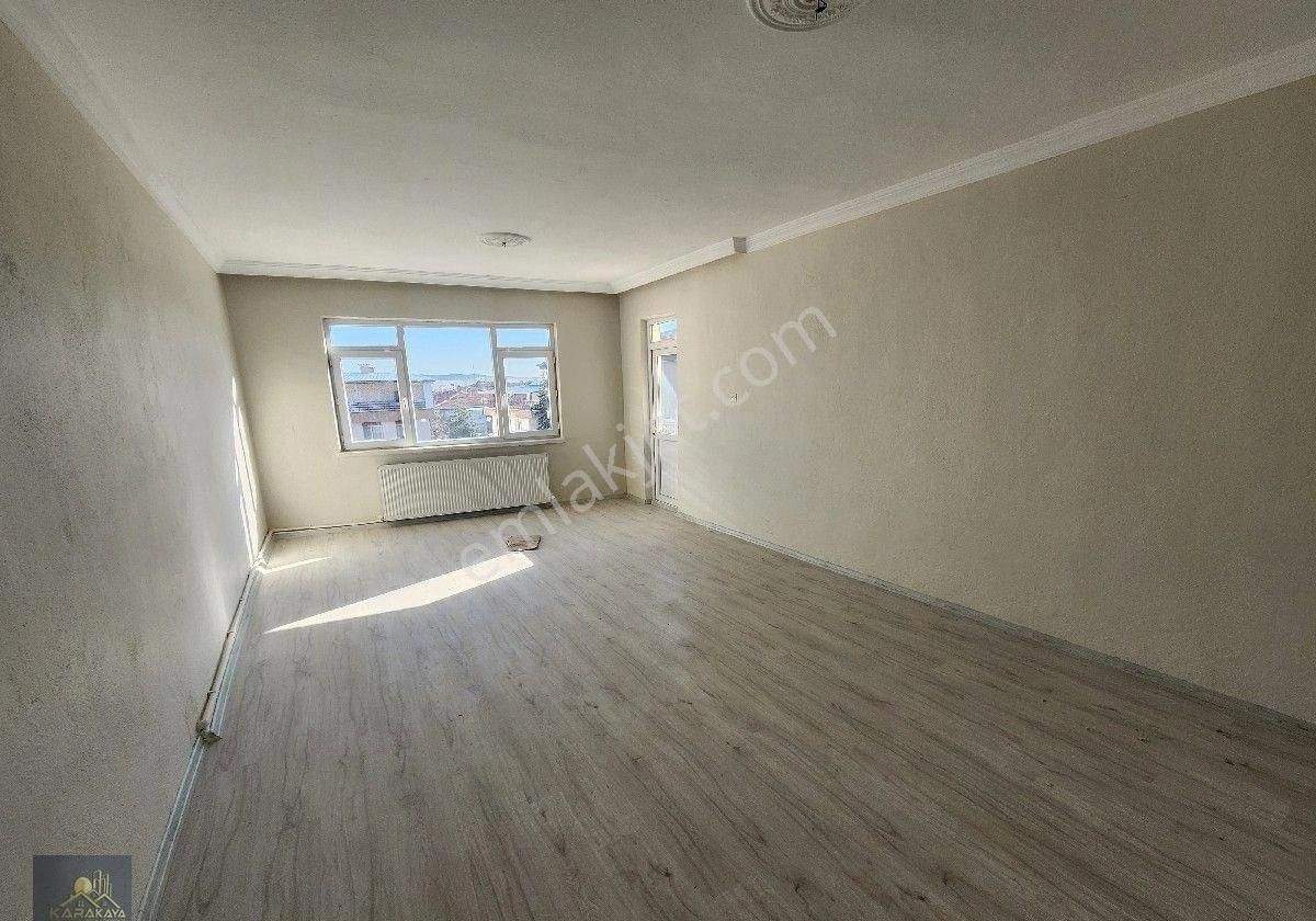 Karakaya Emlak'tan Gazi'de Ara Kat Kiralık - Görsel 12