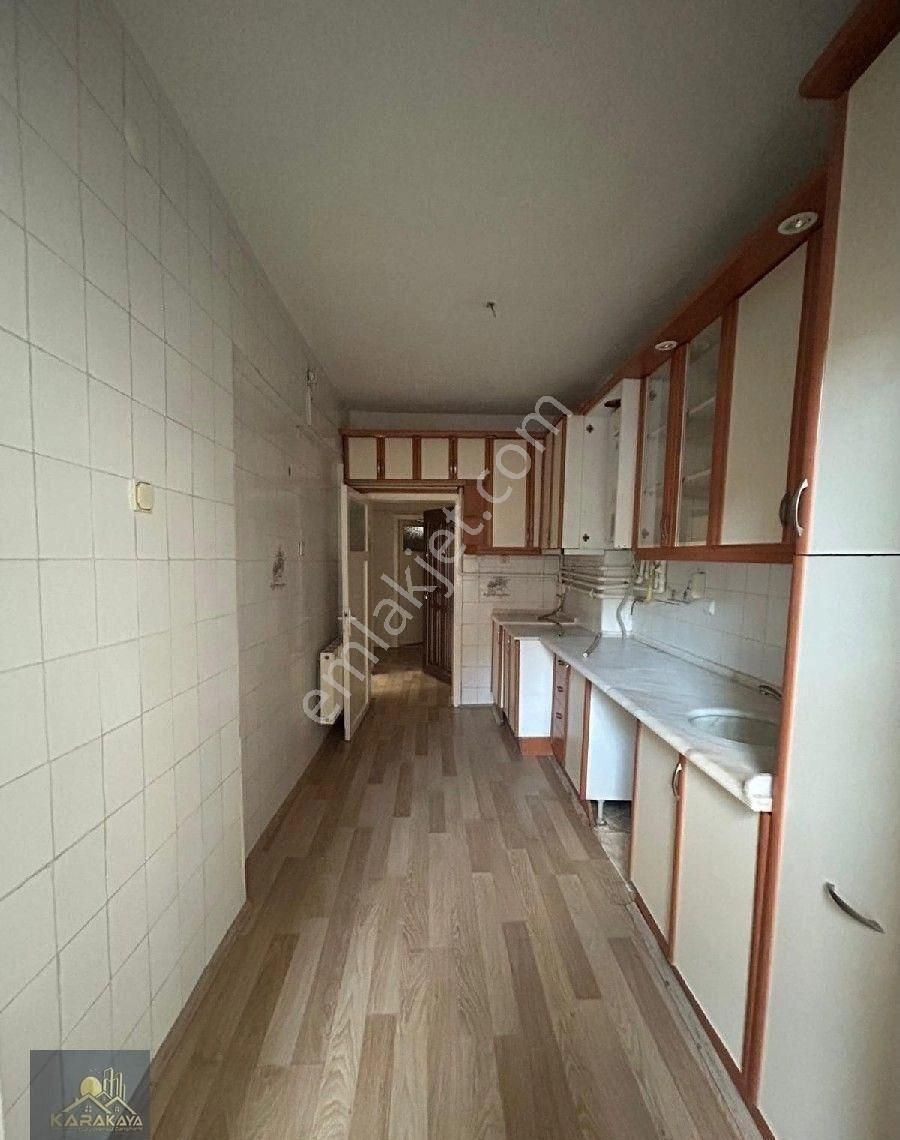 Karakaya Emlak'tan Çarşıda Kiralık Daıre - Görsel 8