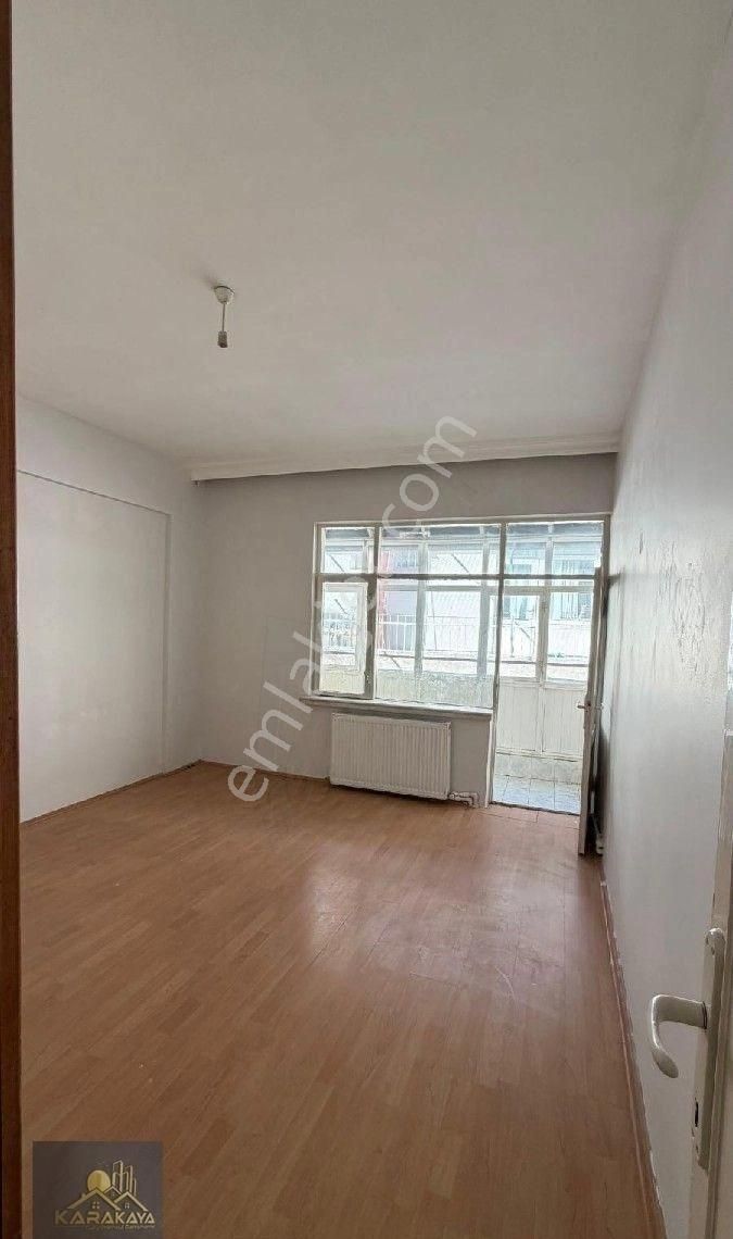 Karakaya Emlak'tan Çarşıda Kiralık Daire - Görsel 11