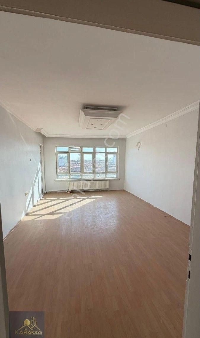 Karakaya Emlak'tan Çarşıda Kiralık Daire - Görsel 8