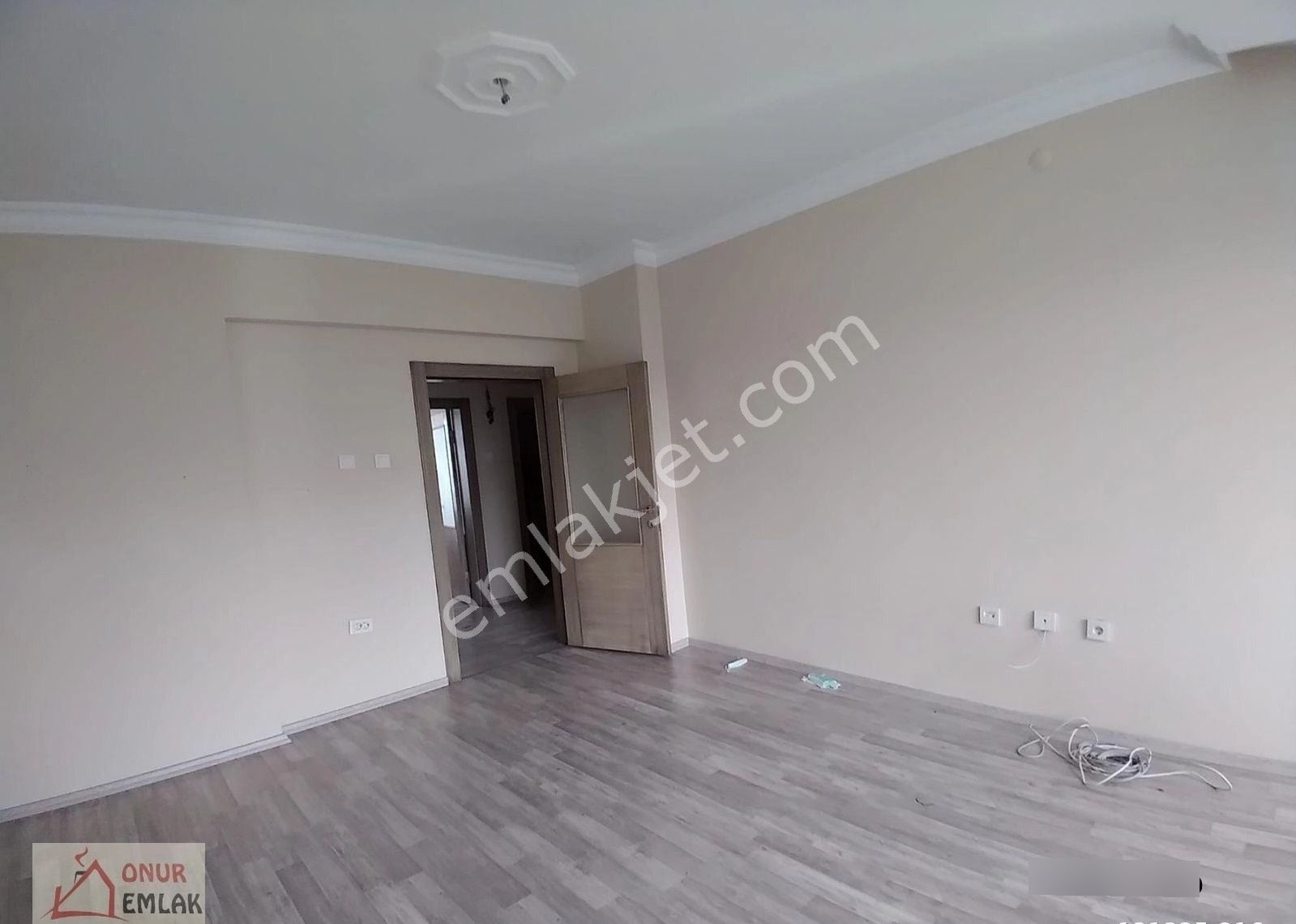 Batıkent İnönü Mah Kiralık Yapılı Daire Çarşı Okul Sağlık M Erkezi Yanında