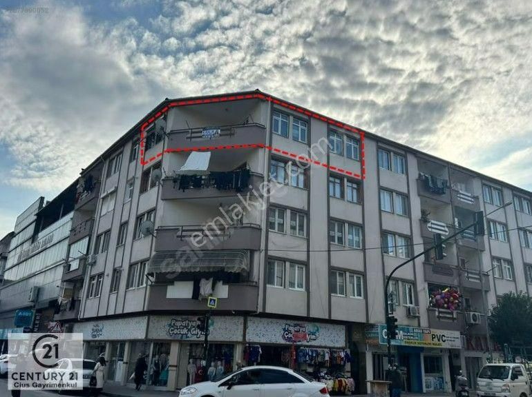 Orhangazi Caddesine Cephe | Köşe Konum | Geniş 2+1 Kiralık Daire