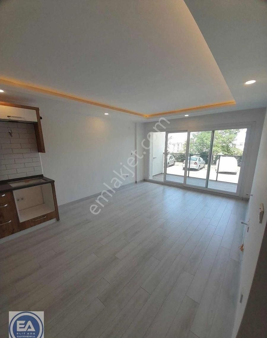 Davutlar Havuzlu Site İçerisinde Sıfır 2+1 Geniş Daire - Görsel 2