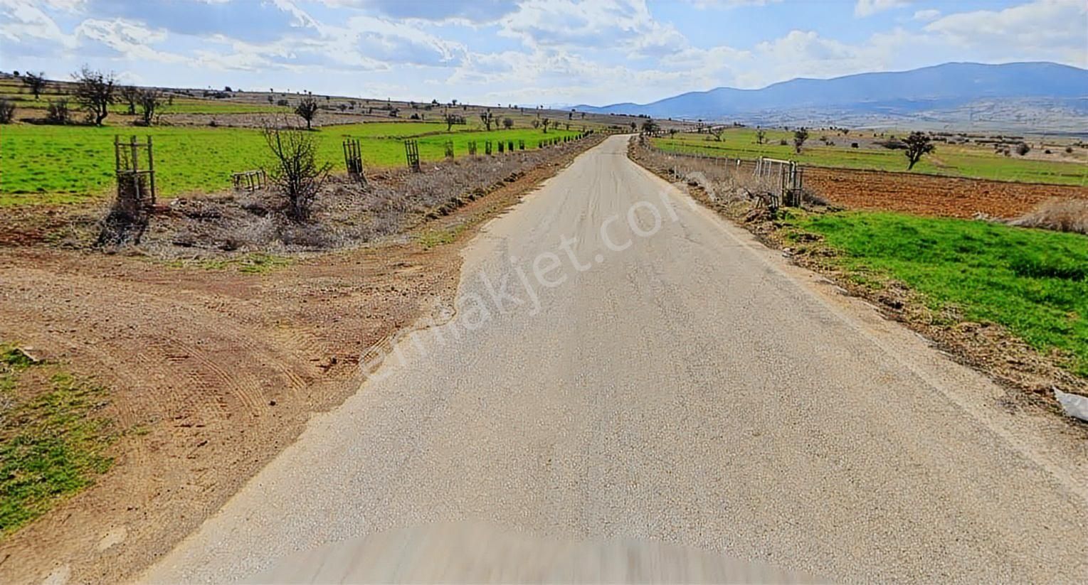 Korkuteli Büyükköy Müstakil Kök Tapulu 26 Dönüm Satılık Tarla - Görsel 18