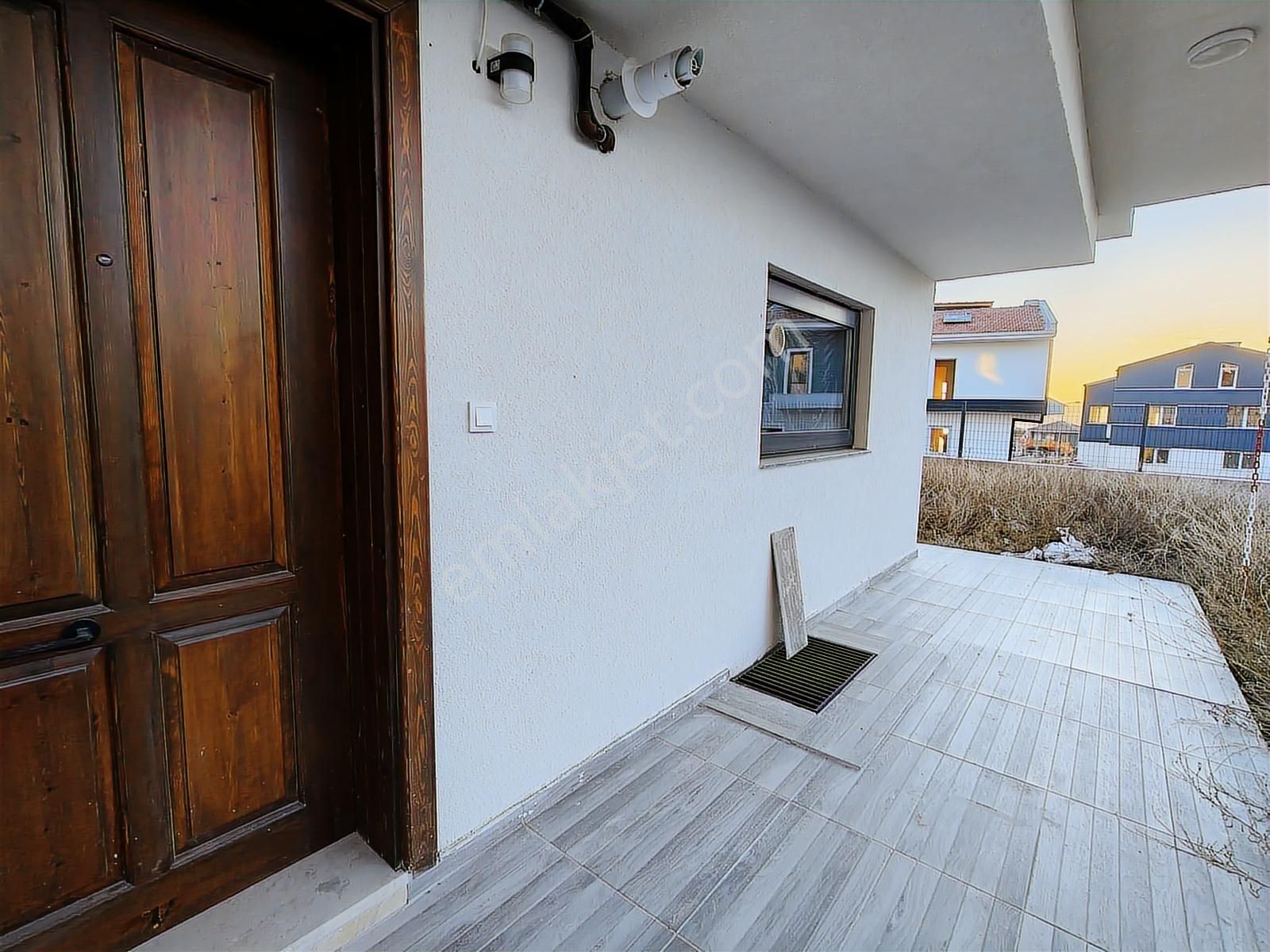 5+1 İskanlı Villa,full Yapılı,376m2 Arsalı,kombi,şömine,alcı Mh - Görsel 23