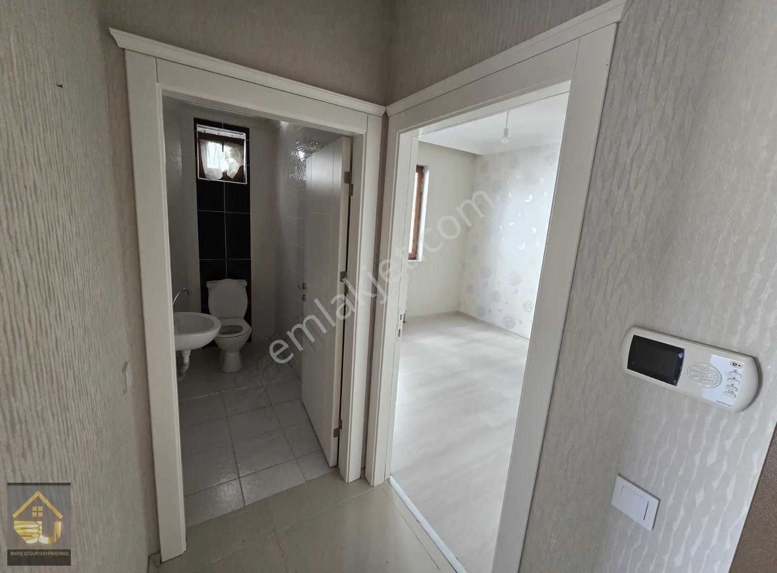 Kırkkonaklar 286sok. Asansörlü 140m2 2.kat Teraslı 4+1 Dubleks - Görsel 4