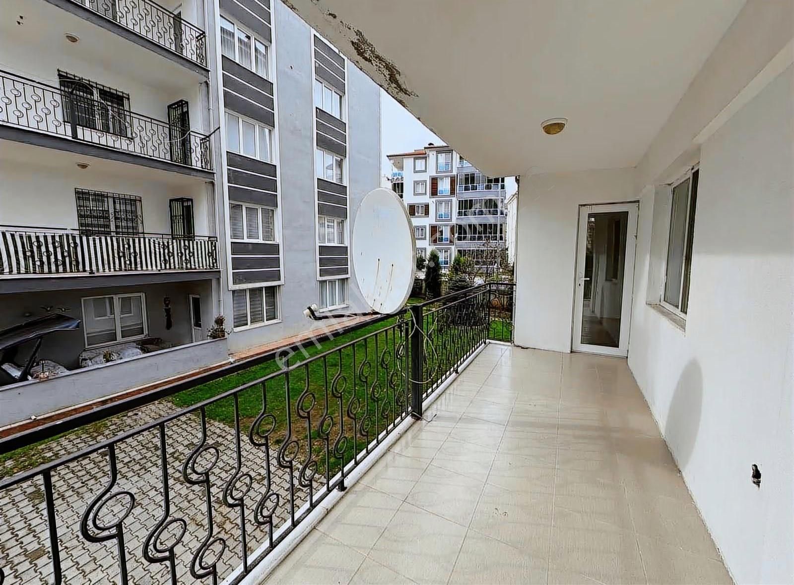 Denizli Servergazi Mahallesinde Satılık 3+1 171 Metre Kare Daire - Görsel 9