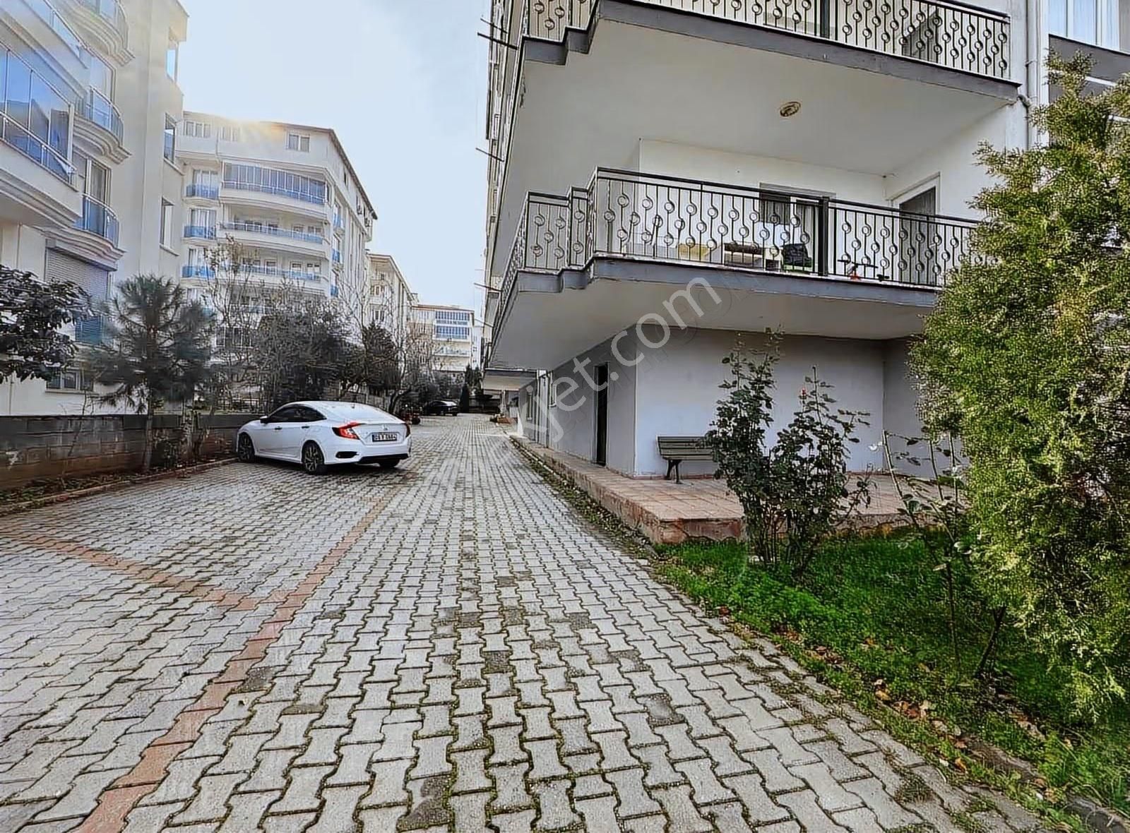 Denizli Servergazi Mahallesinde Satılık 3+1 171 Metre Kare Daire - Görsel 6