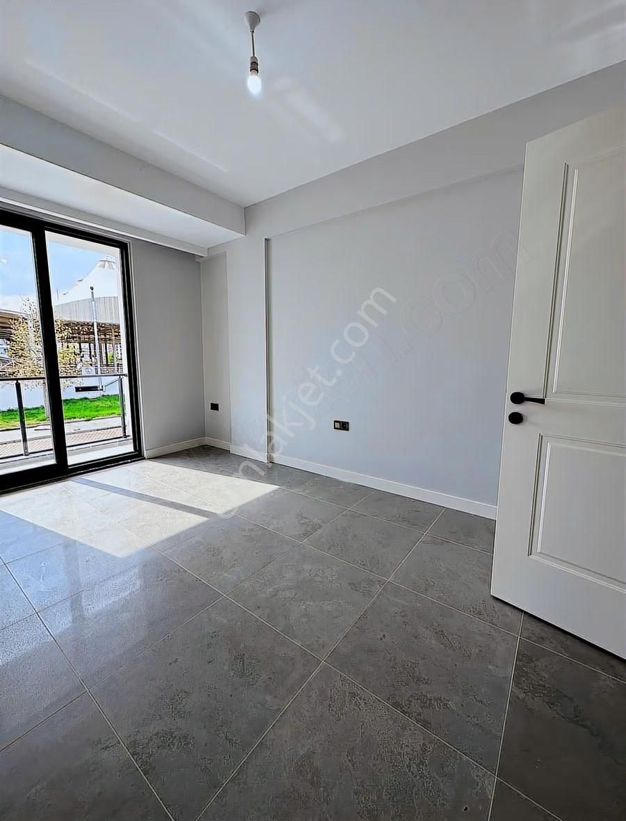 Tekden Hastanesi Yakını 3+1 Ebeveyn Banyolu Satılık Daire - Görsel 16