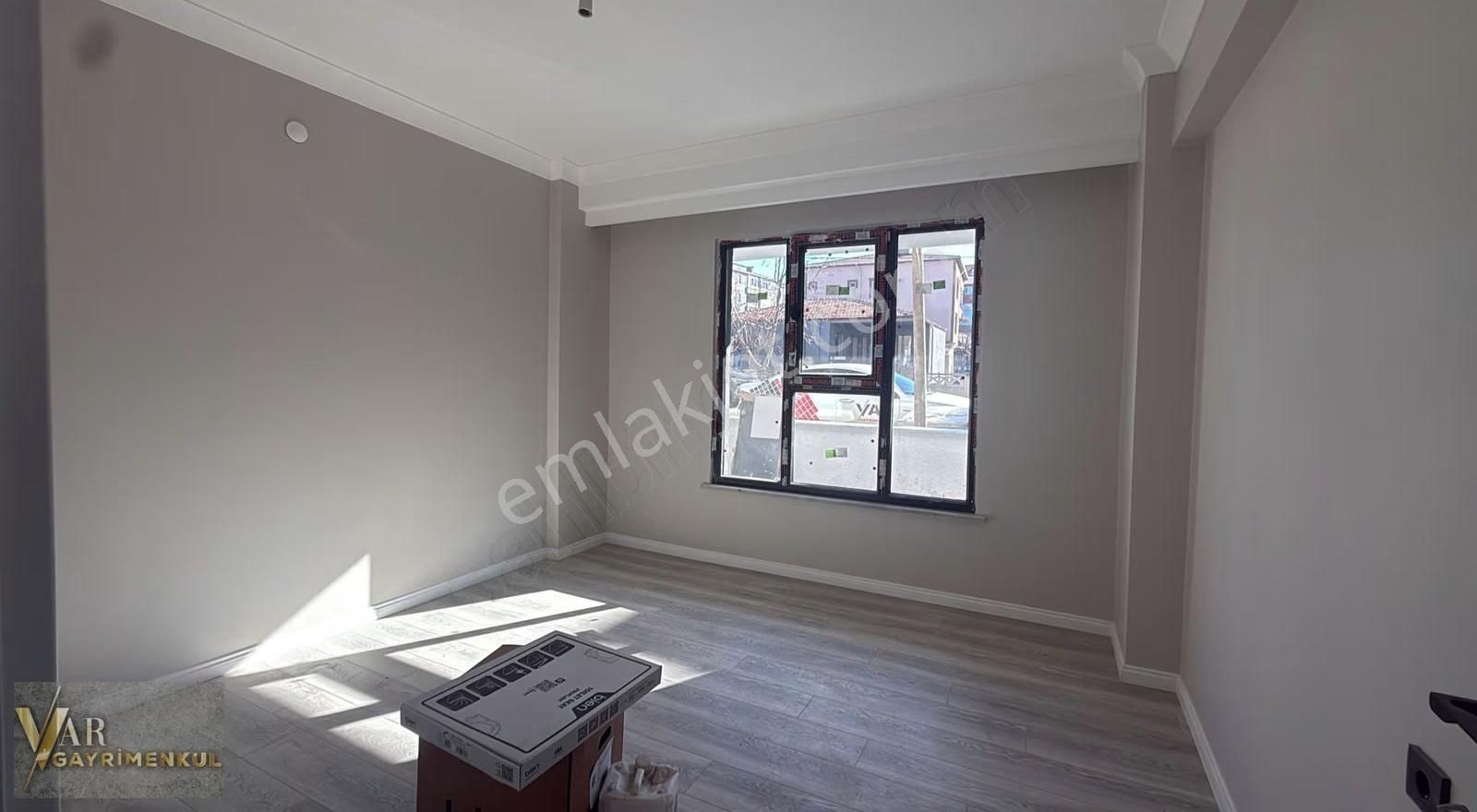Kapaklı Merkezde 2+1 Lüx Ön Cephe 85m2 İskanlı 0 Daire - Görsel 28