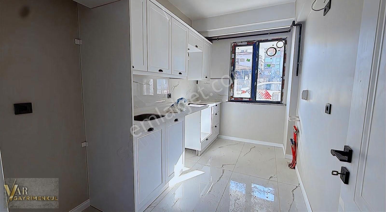 Kapaklı Merkezde 2+1 Lüx Ön Cephe 85m2 İskanlı 0 Daire - Görsel 22