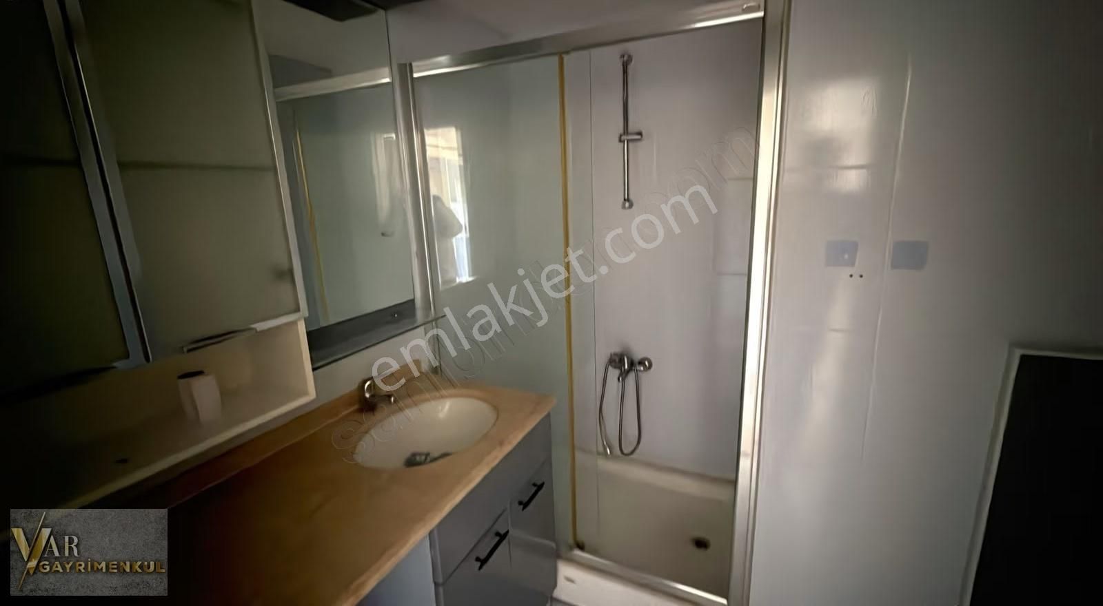 Çerkezköy Narin Park Sitesin'de 1+1 Geniş Ara Kat Daire - Görsel 33